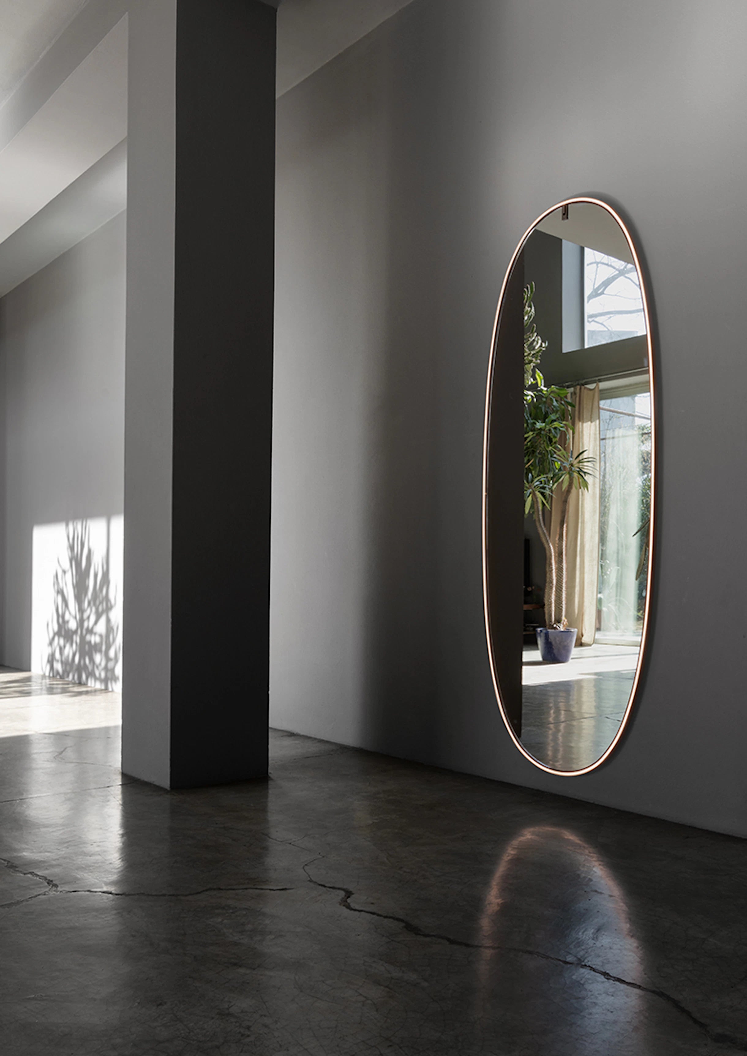 LA PLUS BELLE illuminated mirror brown