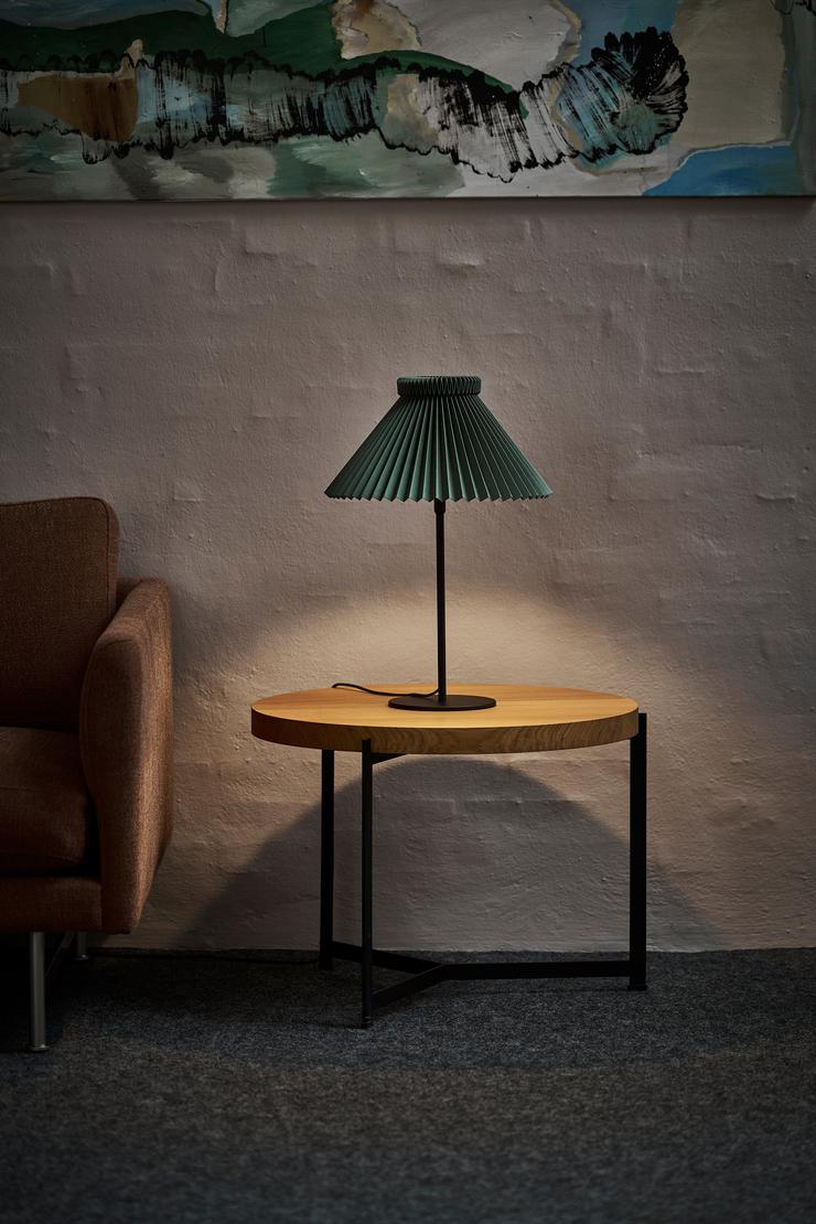 Table lamp MODEL 334 green