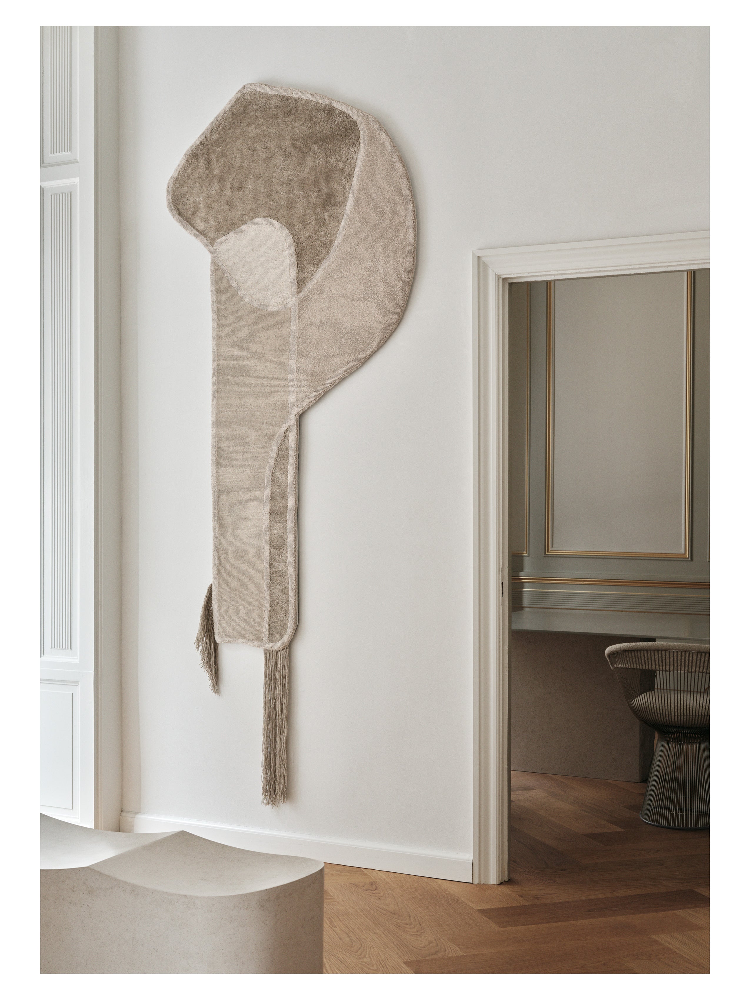 Dekorativer Teppich AWRY FRAME beige