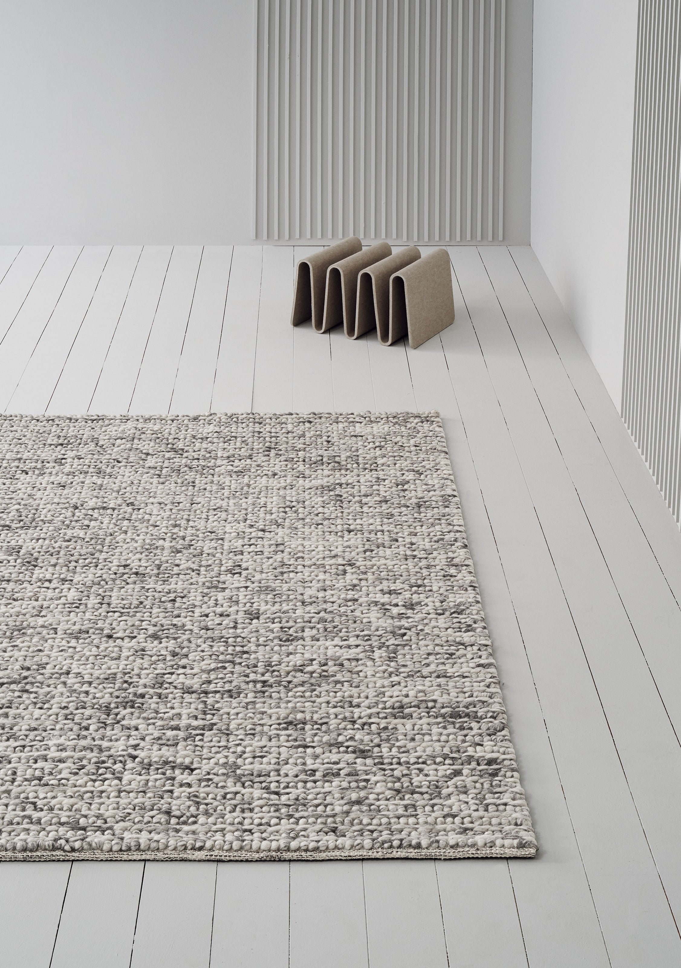 CORDOBA rug broken white
