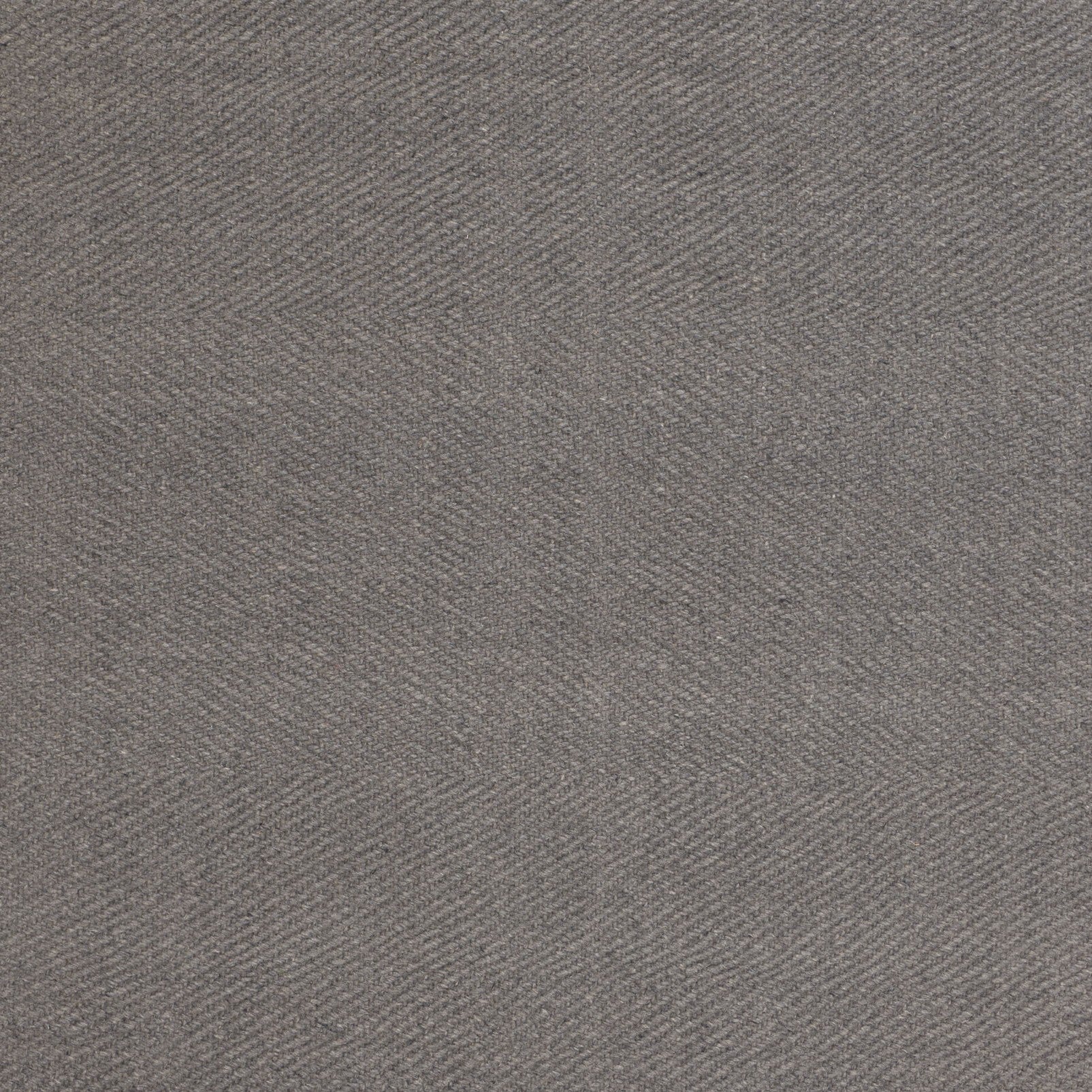 IVAR gray rug