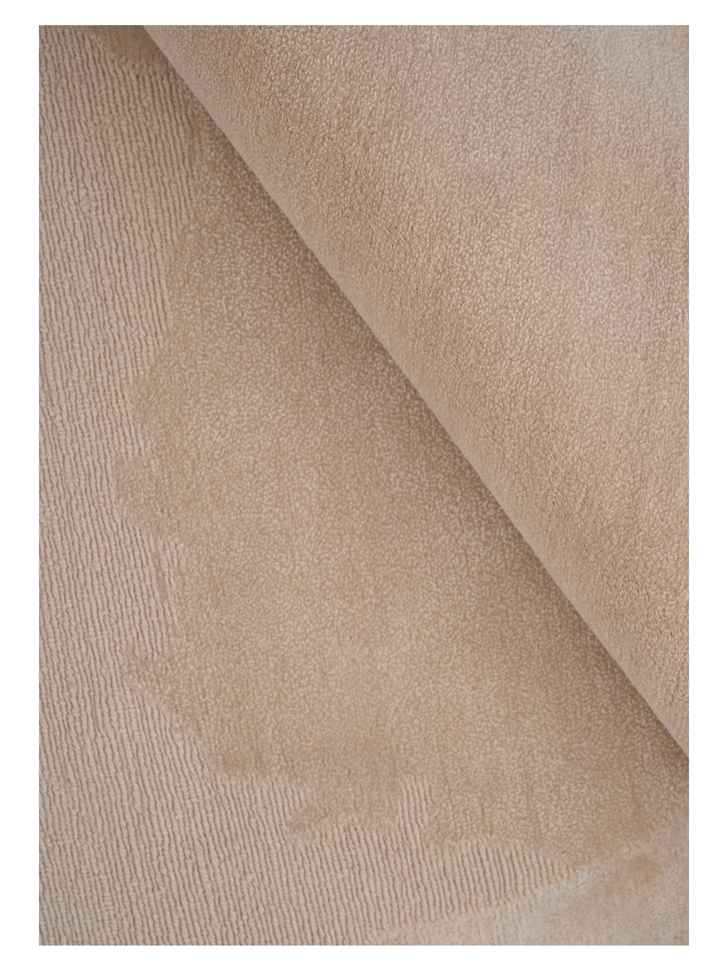 MONU beige rug