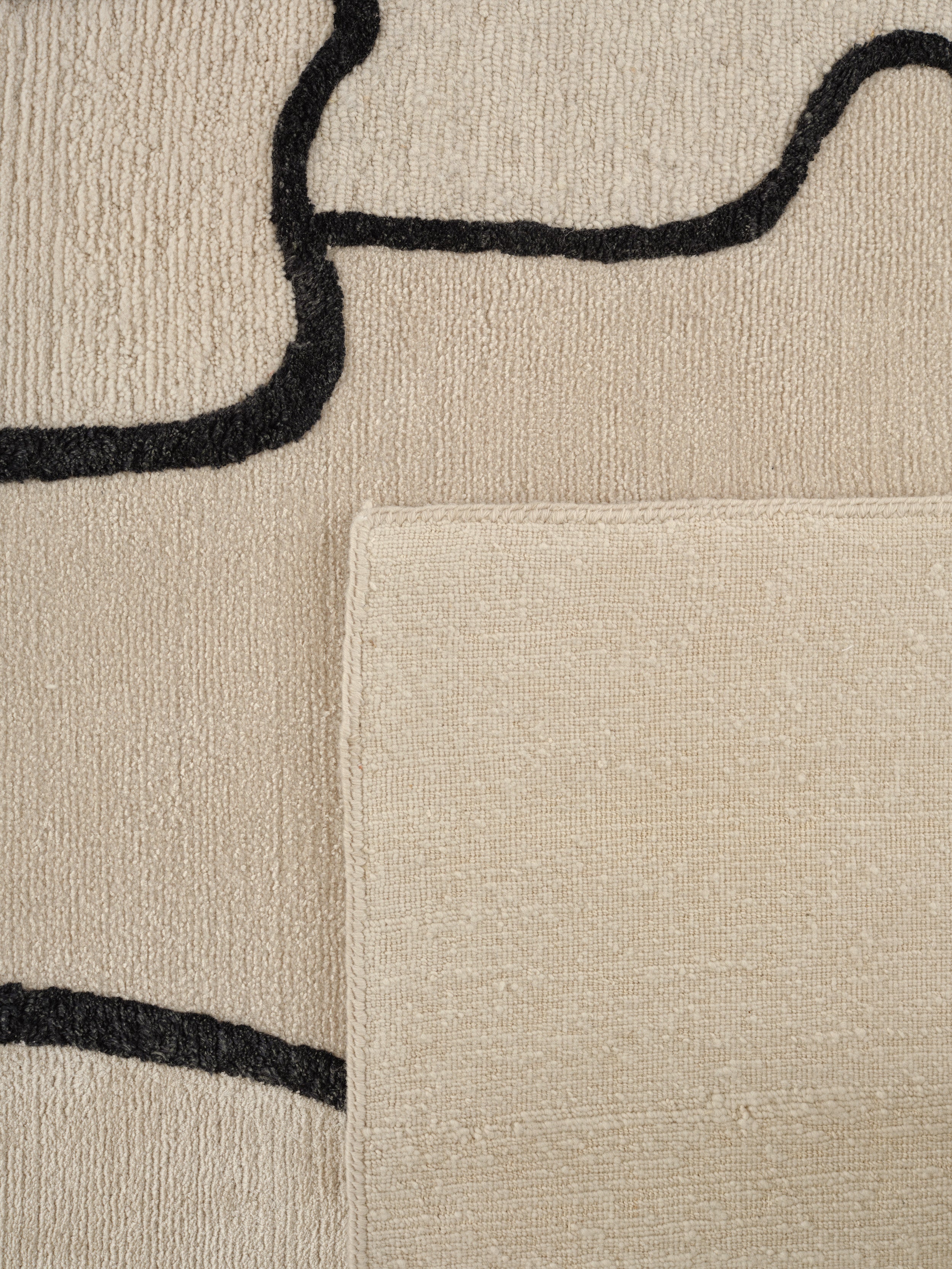 Vloerkleed SELF MIRAGE beige met zwart