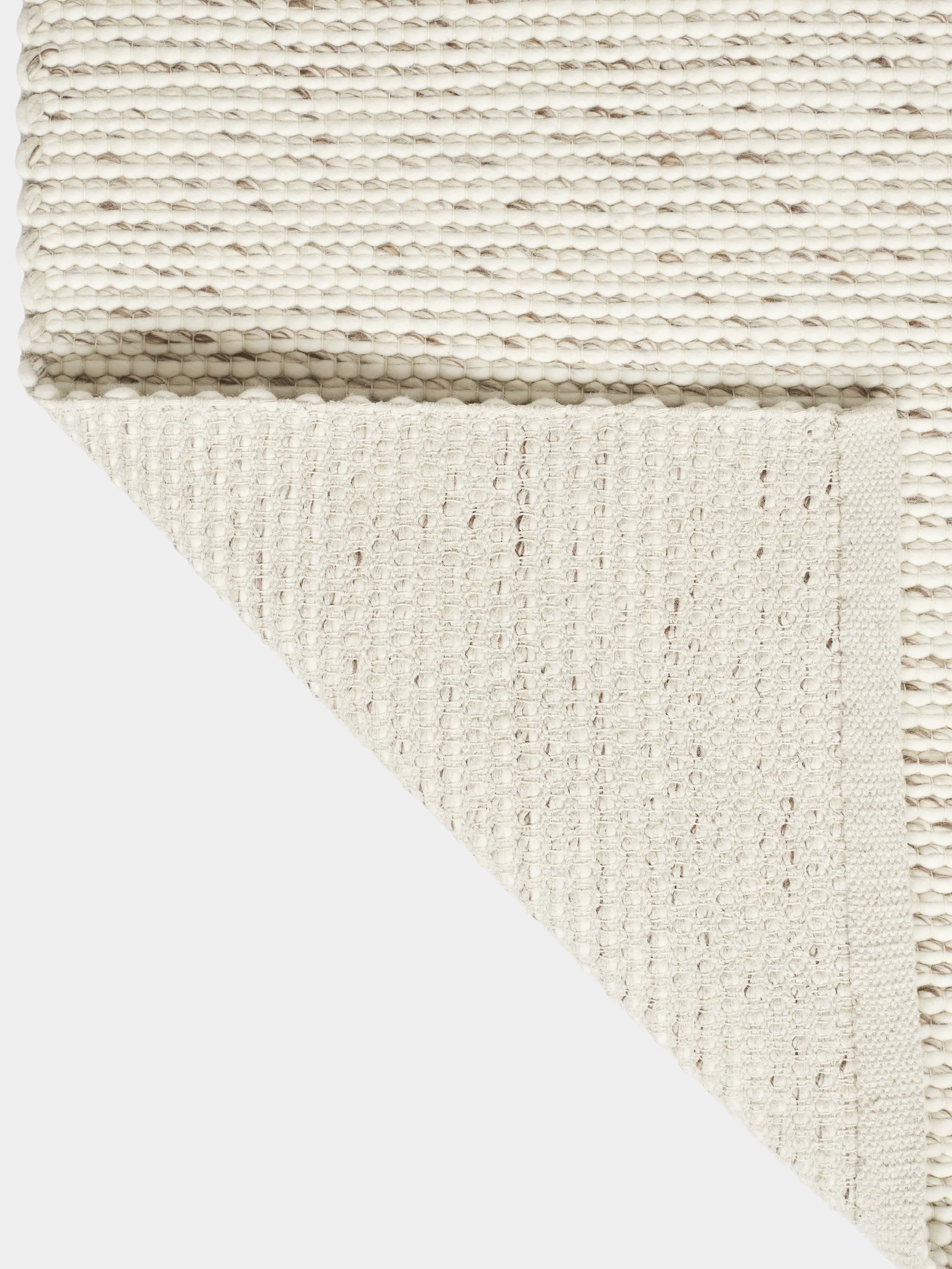 Teppich LOOPY cremefarben mit braunem