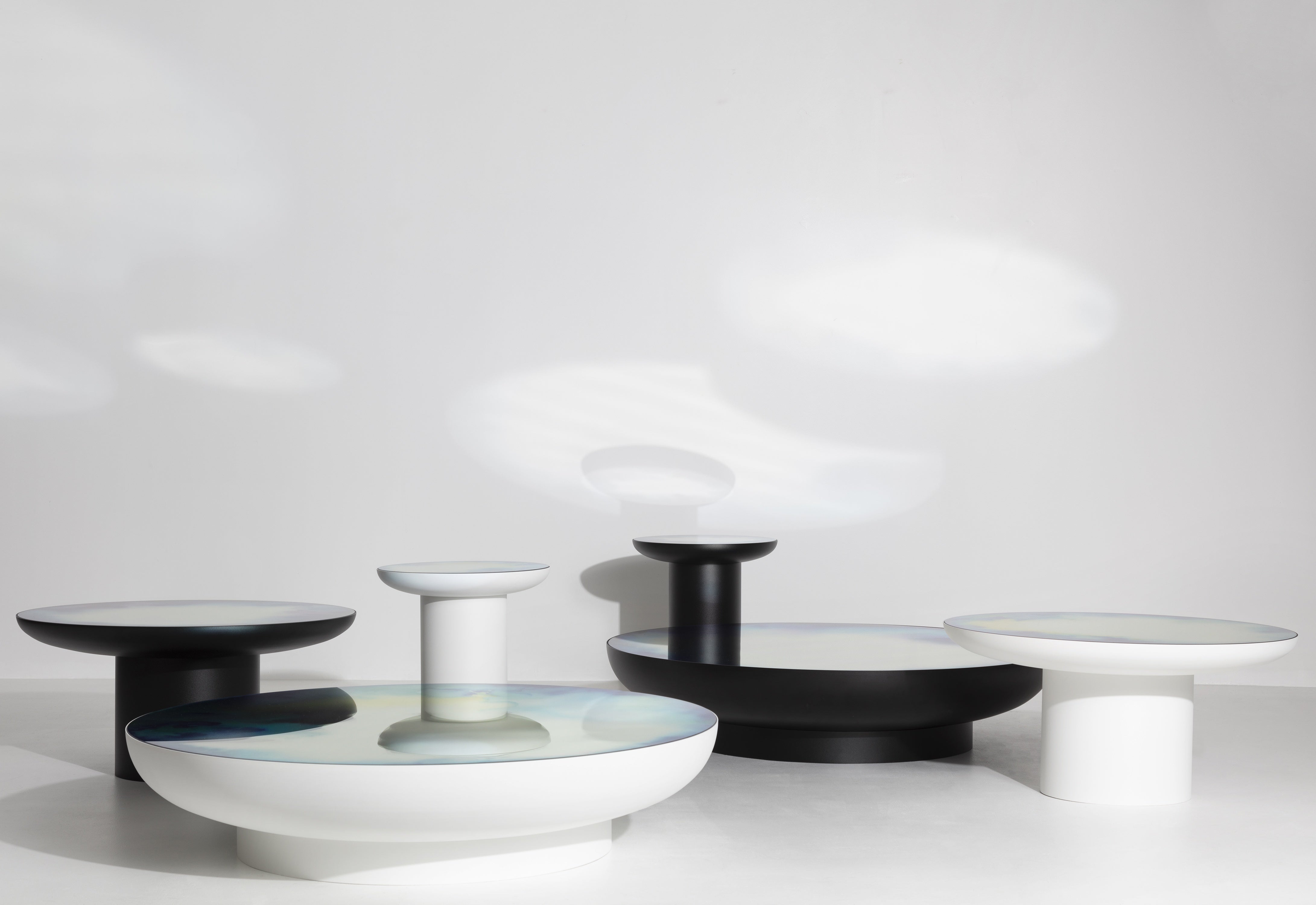Witte koffietafel FRANCIS met een spiegelblad