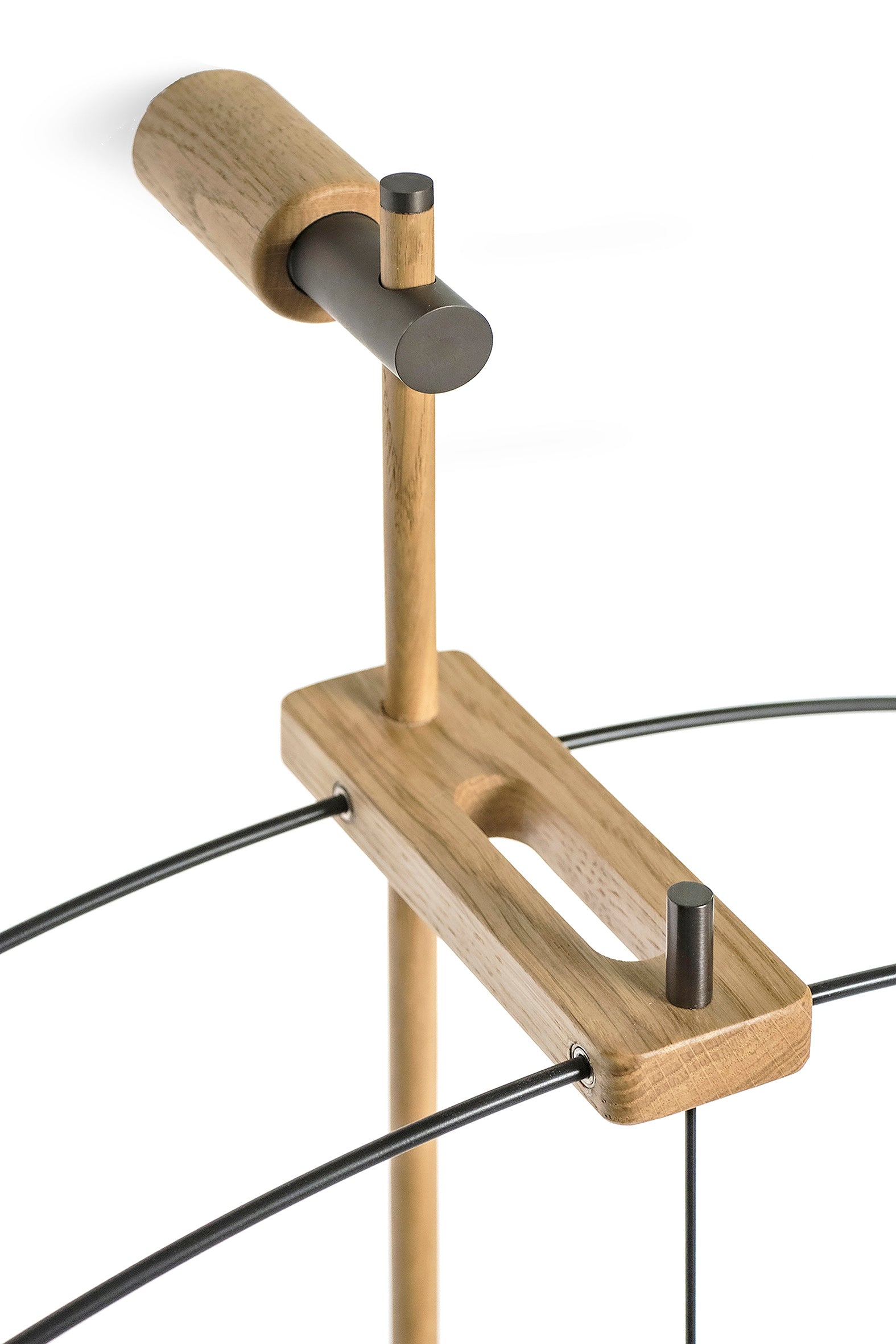 Muurklok MINI BARCELONA PREMIUM eikenhout met zwarte afwerking