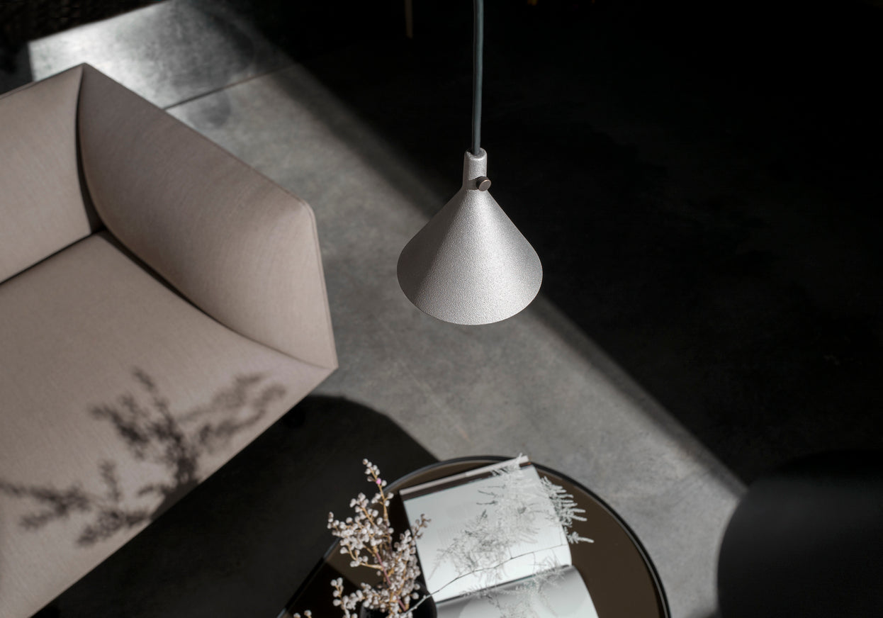 Salontafel NONO bruin glas met zwarte basis