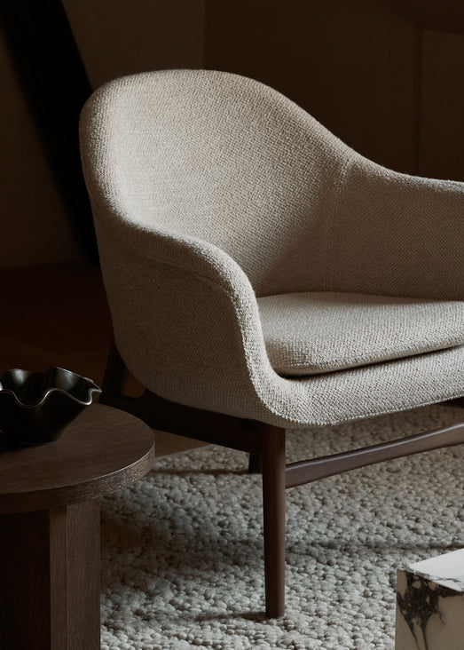 Beige HARBOUR fauteuil met een donkere eiken basis
