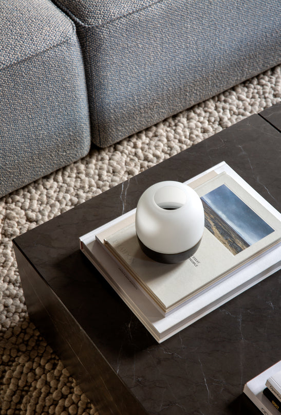 Couchtisch PLINTH sandstein