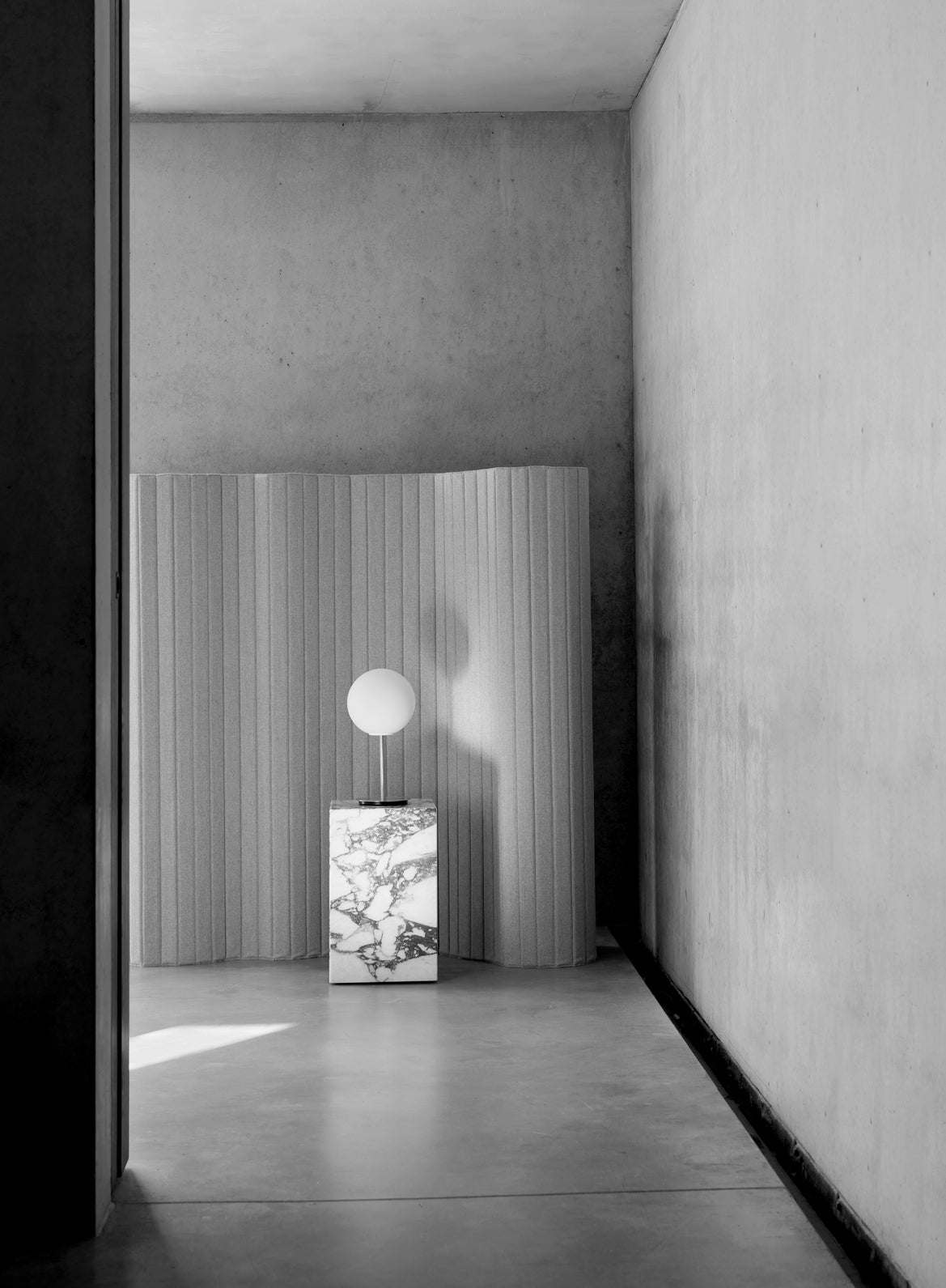 Tafellamp TR BULB messing