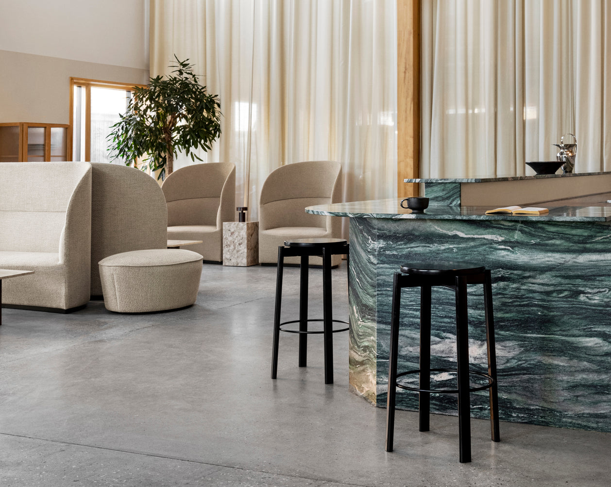 Sessel mit hohem Rücken TEAROOM senfgelb