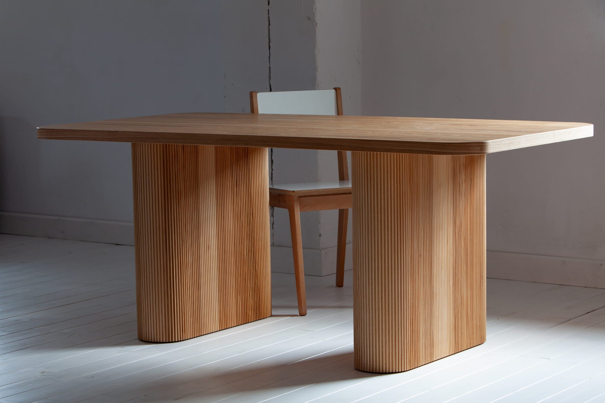 PELARE RYF Ash Veneer Table