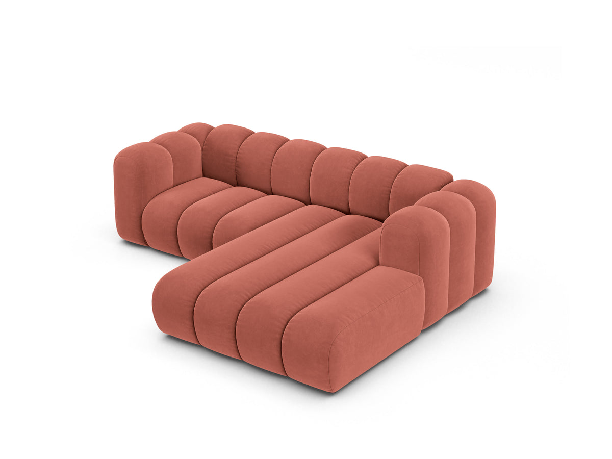 Narożnik aksamitny 3-osobowy prawostronny LUPINE koralowy – sofa narożna