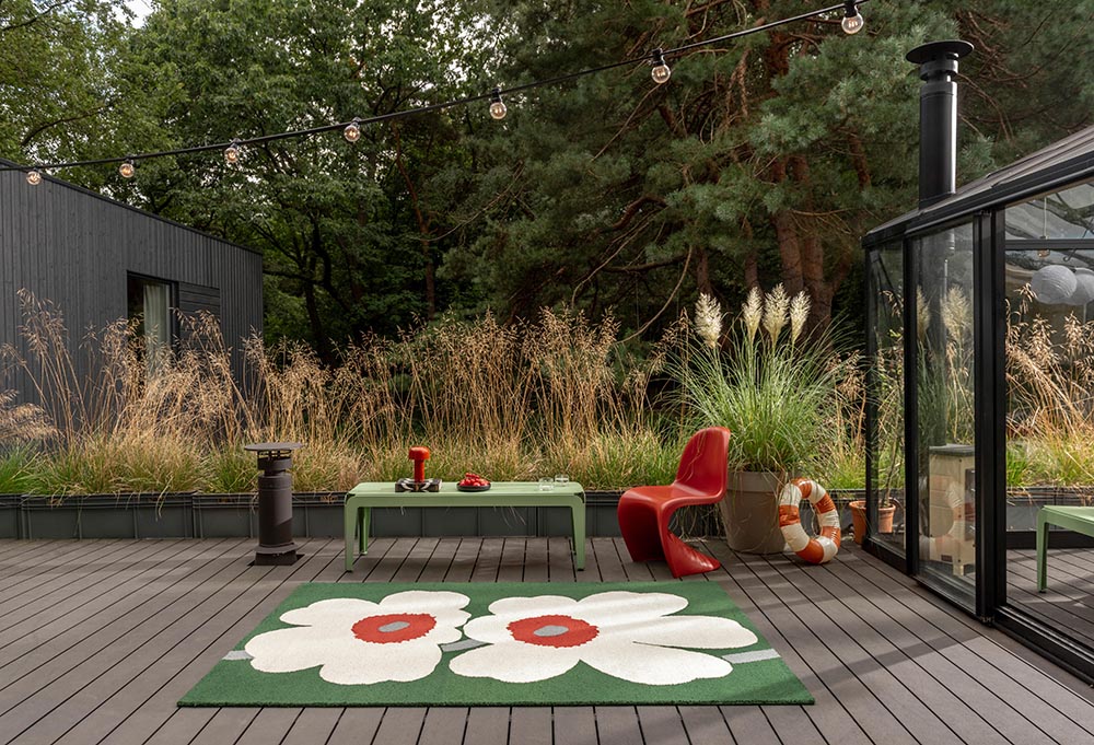 UNIKKO 60TH ANNIVERSARY outdoor rug green-beige