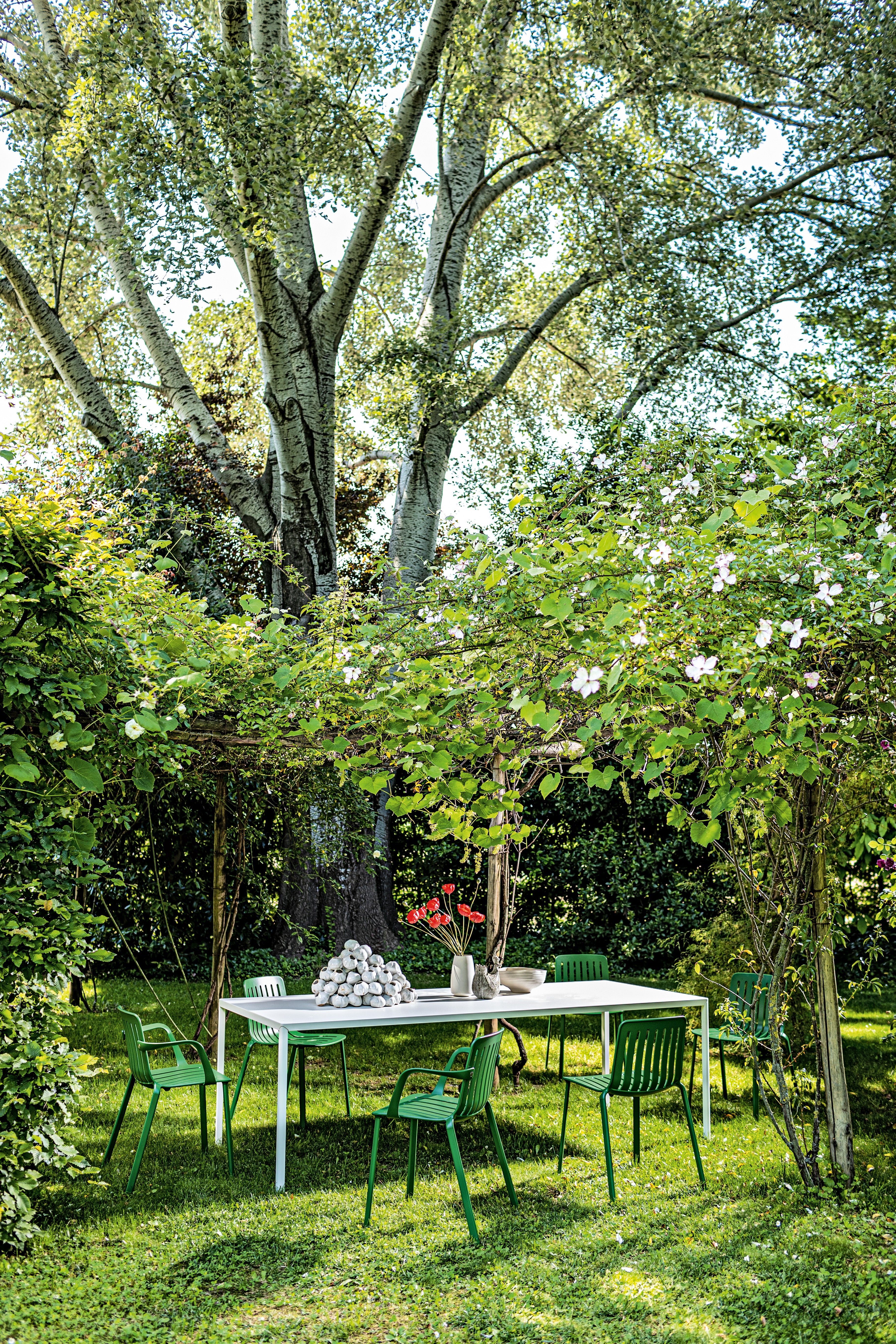 Buitenstoel met armleuningen PLATO grijs