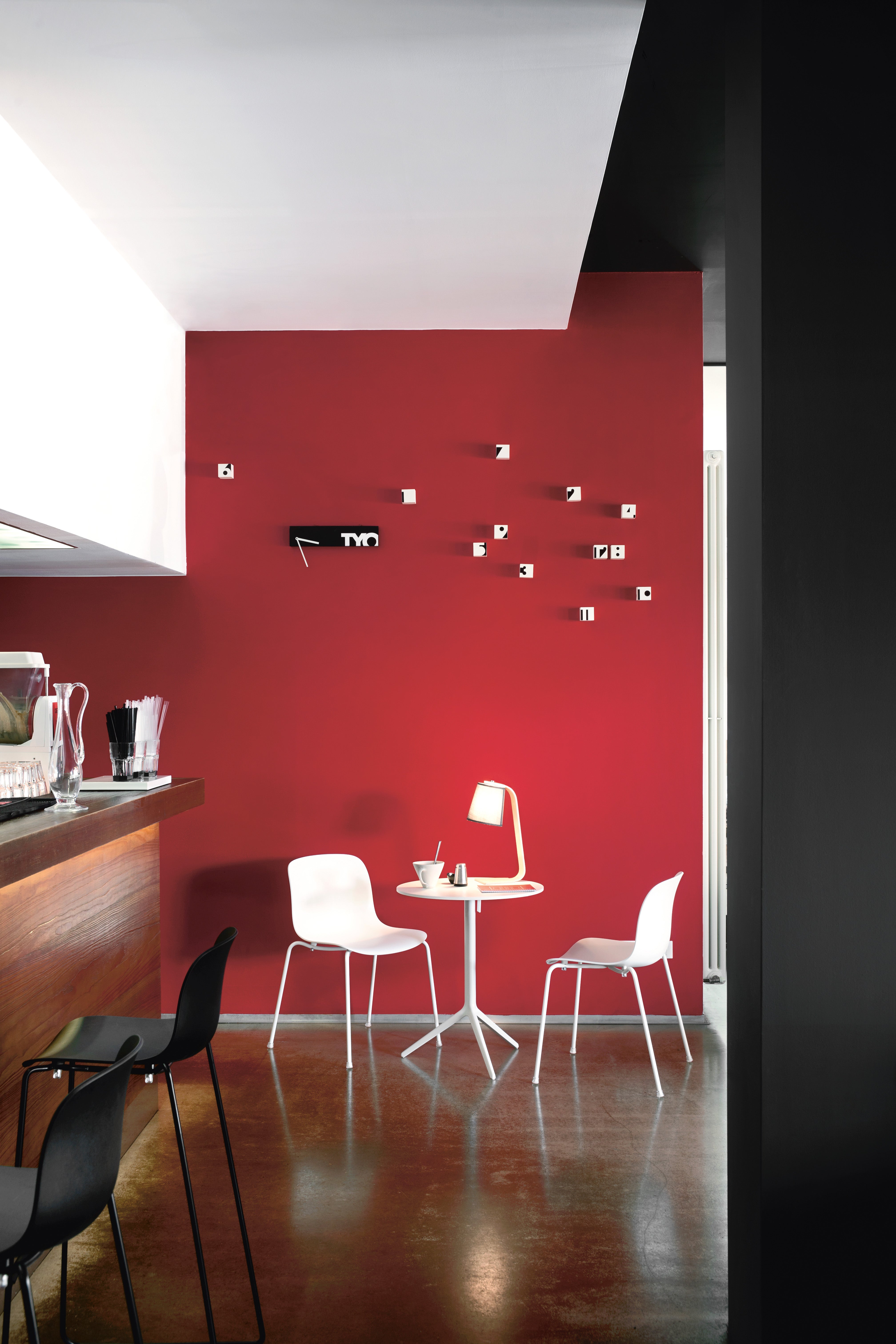 Ronde buiten tafel CENTRAL zwart