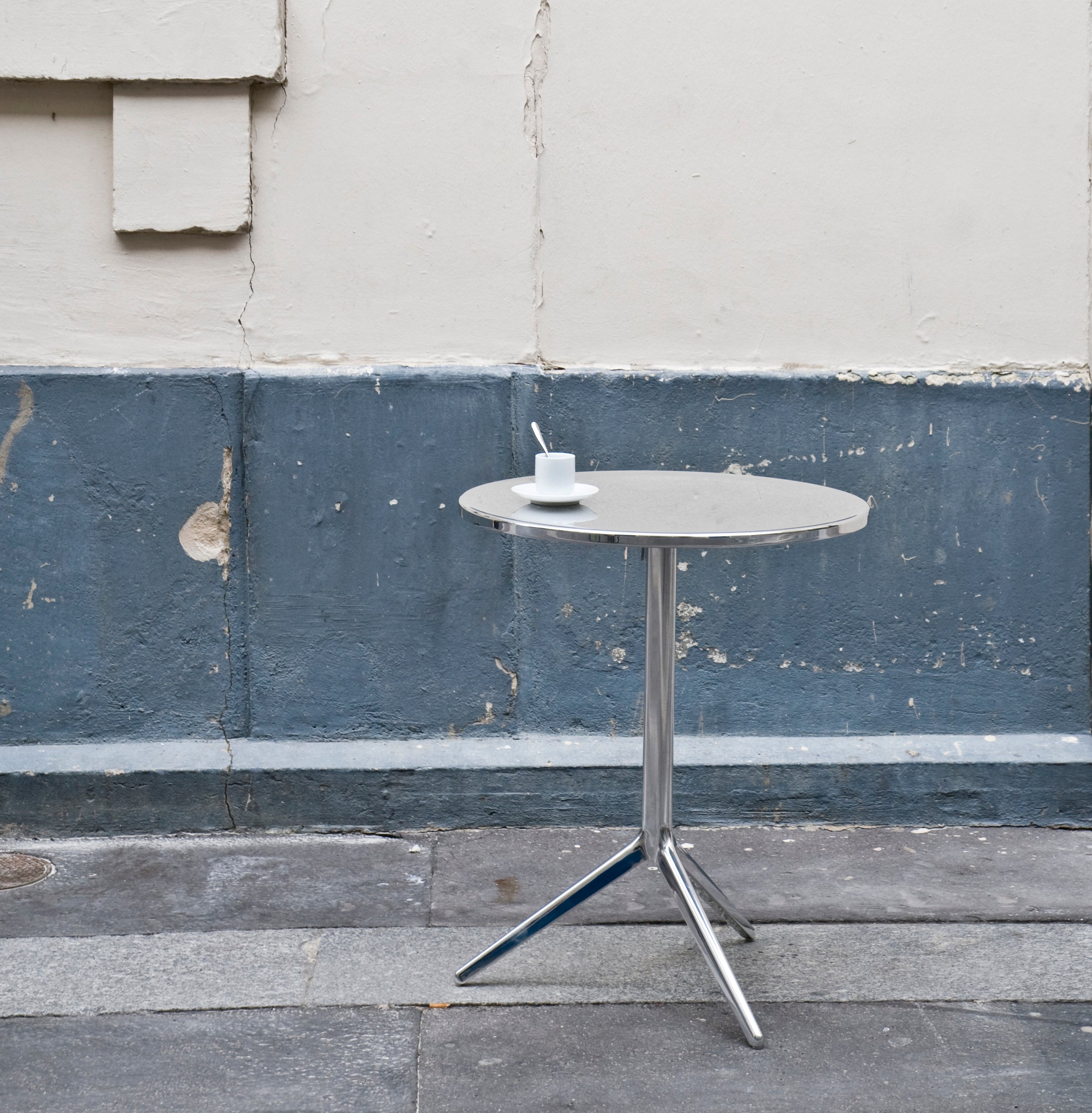 Ronde opvouwbare tafel CENTRAL gepolijst aluminium