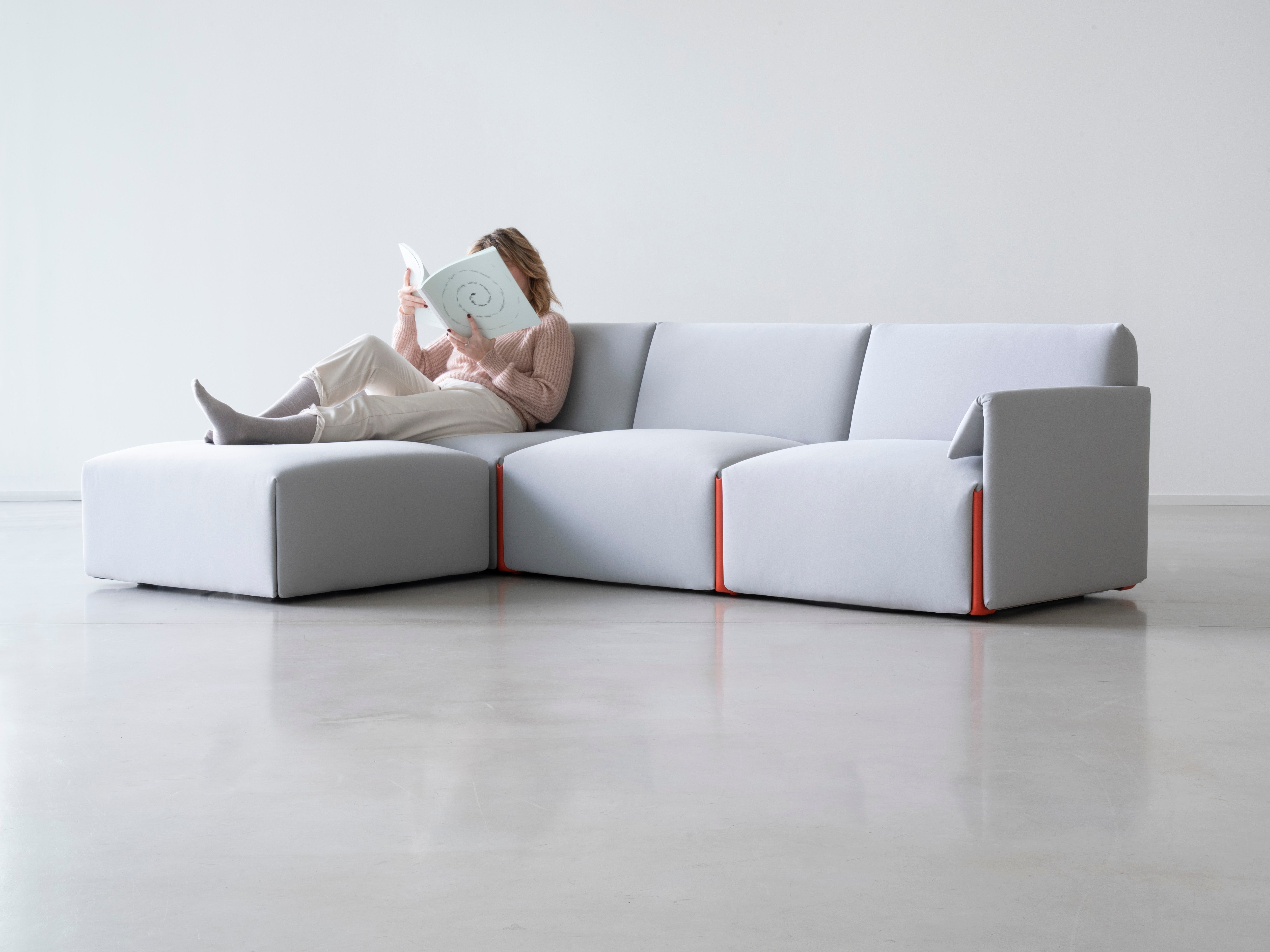 Upholstered COSTUME ottoman