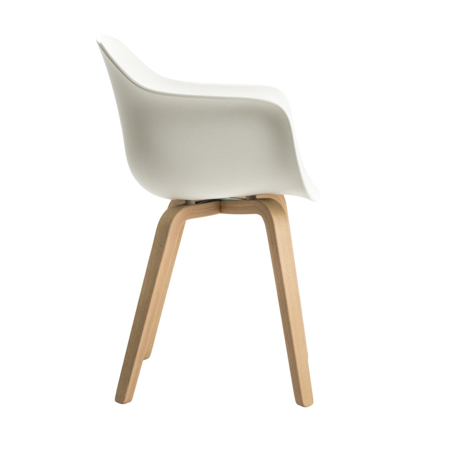 SUBSTANCE Sessel weiß mit Eschengestell