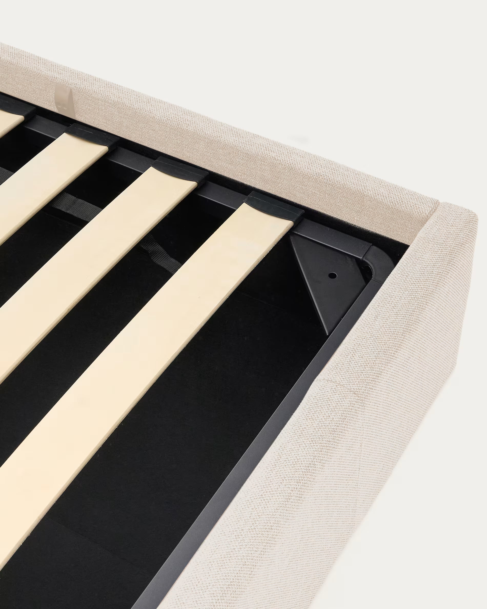 Bed met opbergruimte NAHIRI beige