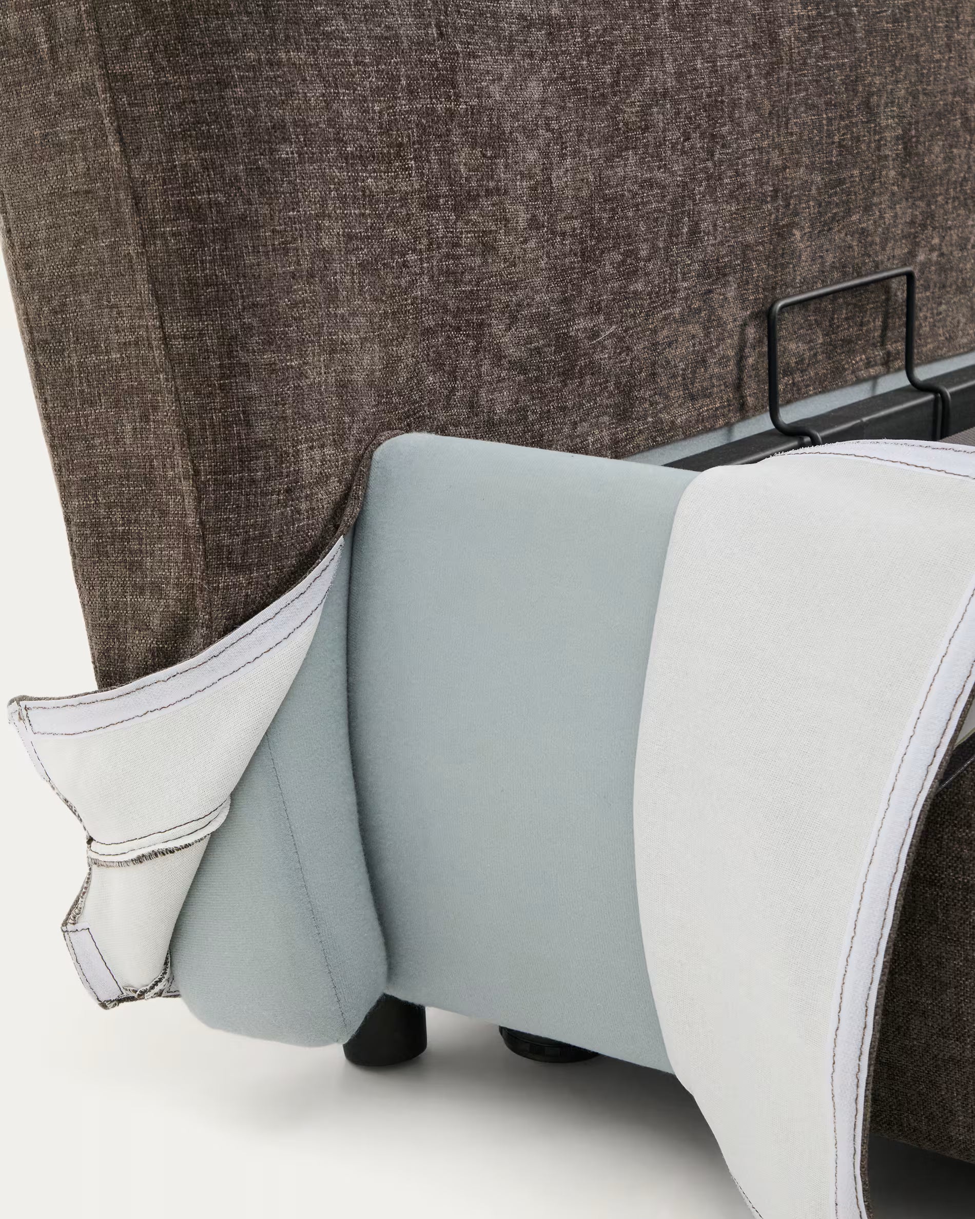 Bed met opbergruimte voor beddengoed DAFRA bruin chenille