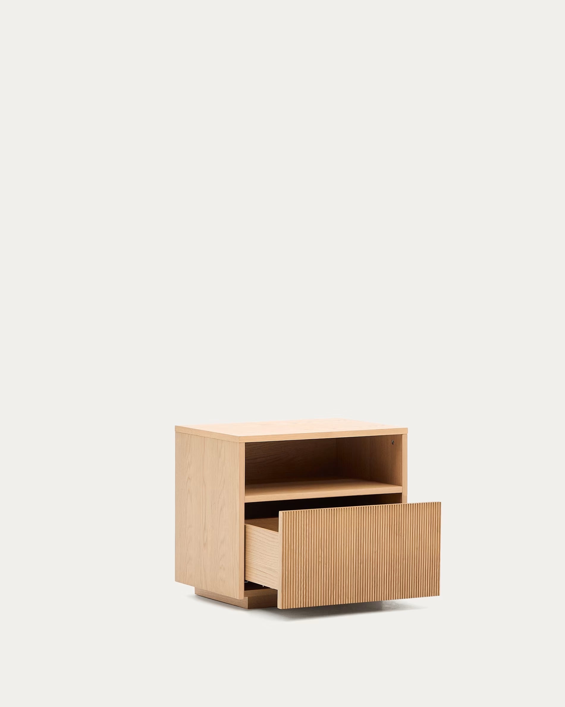 Nachtkastje HELVINE eikenfineer