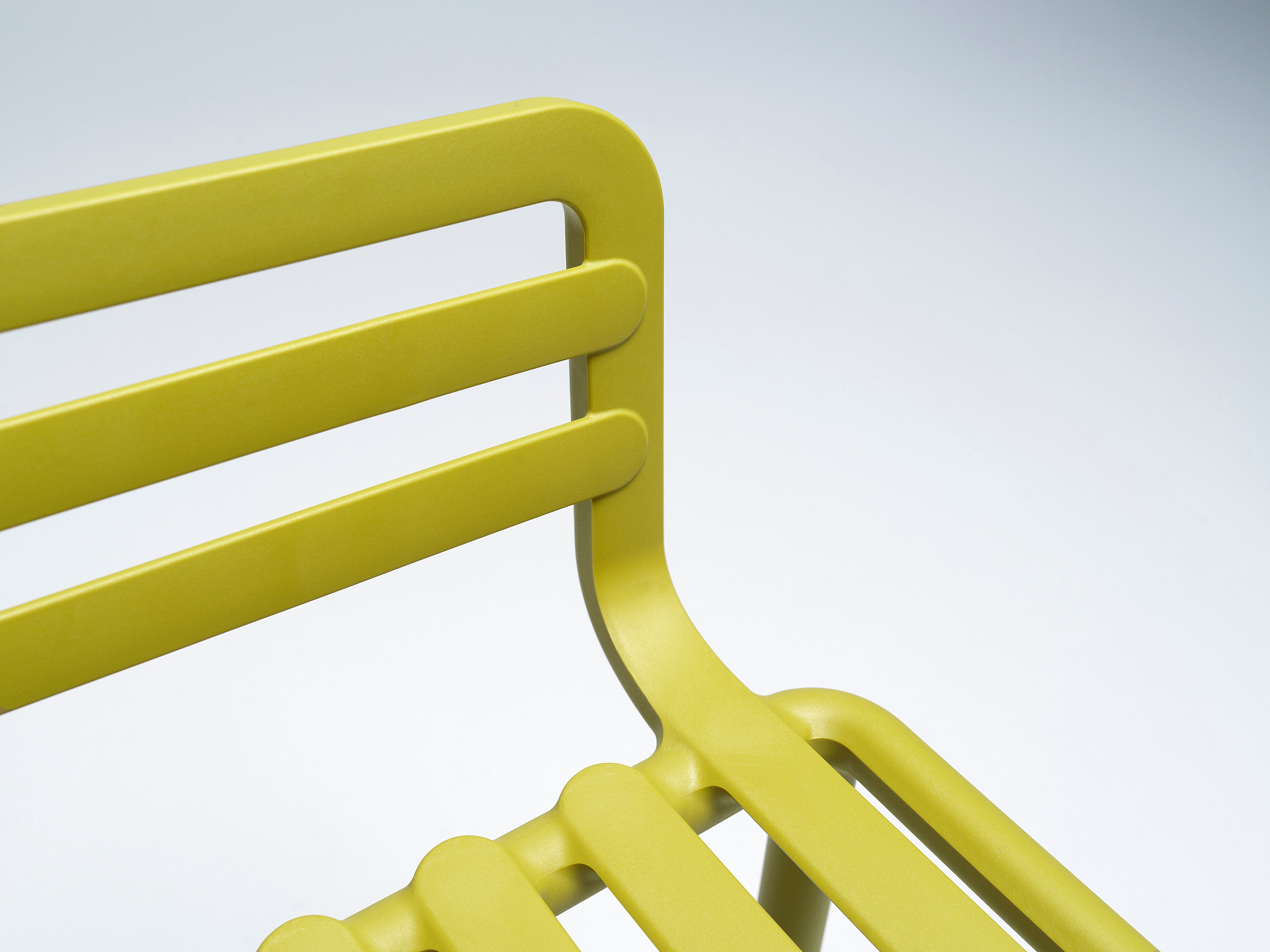 Outdoor chair with armrests DOGA cappuccino