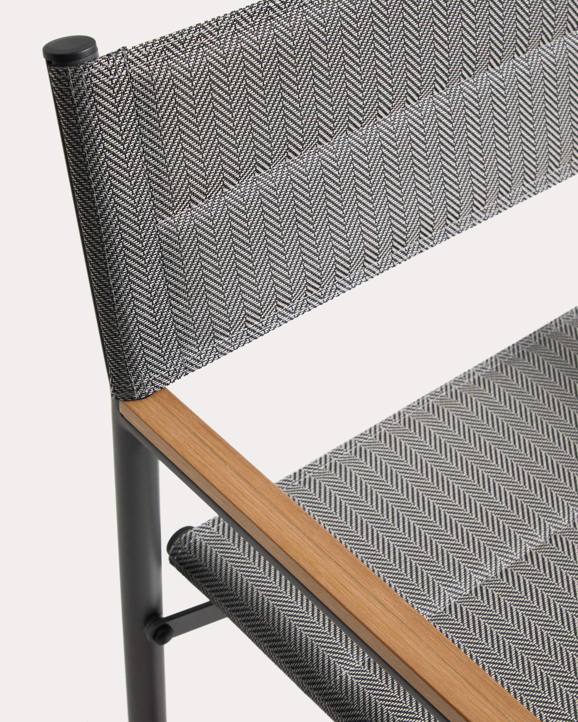 TISNO Folding Garden Chair in Graphite