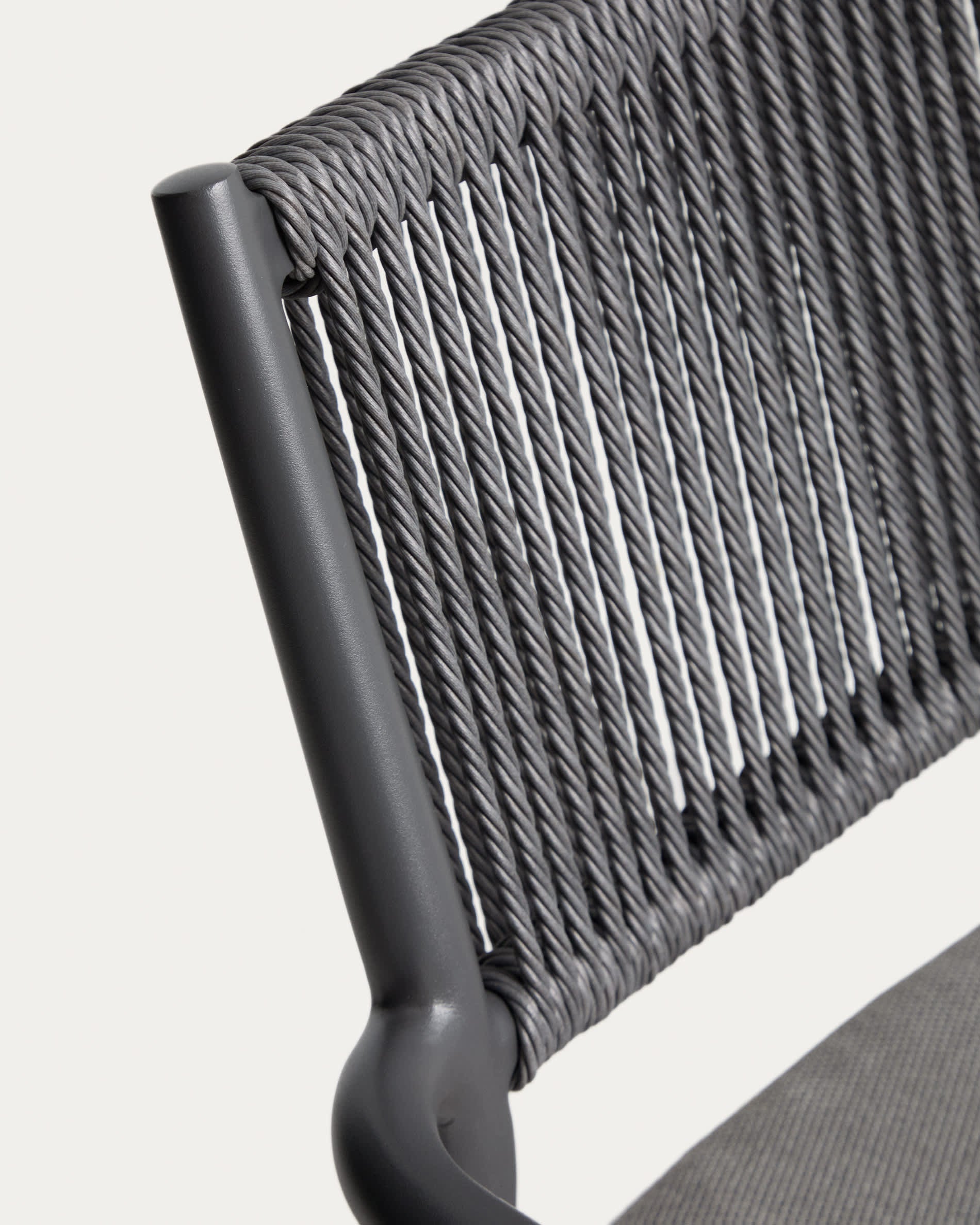 ARGASI garden chair in graphite