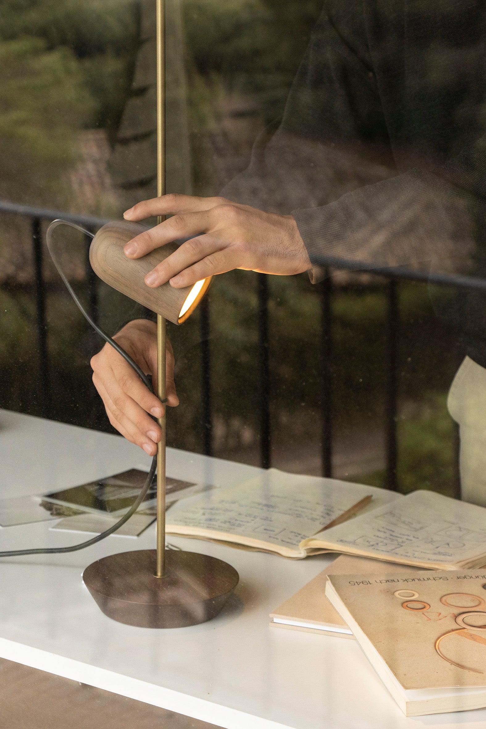 ONFA Table Lamp Walnut Wood with Brass Finish