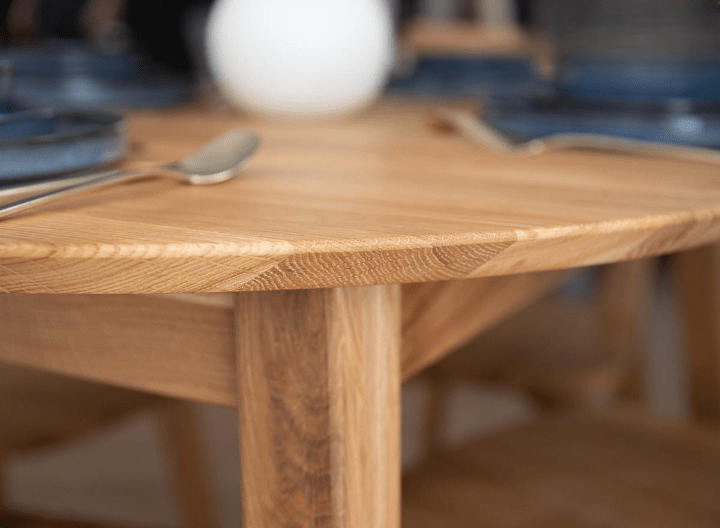 Ronde uitschuifbare tafel ARGO eikenfineer