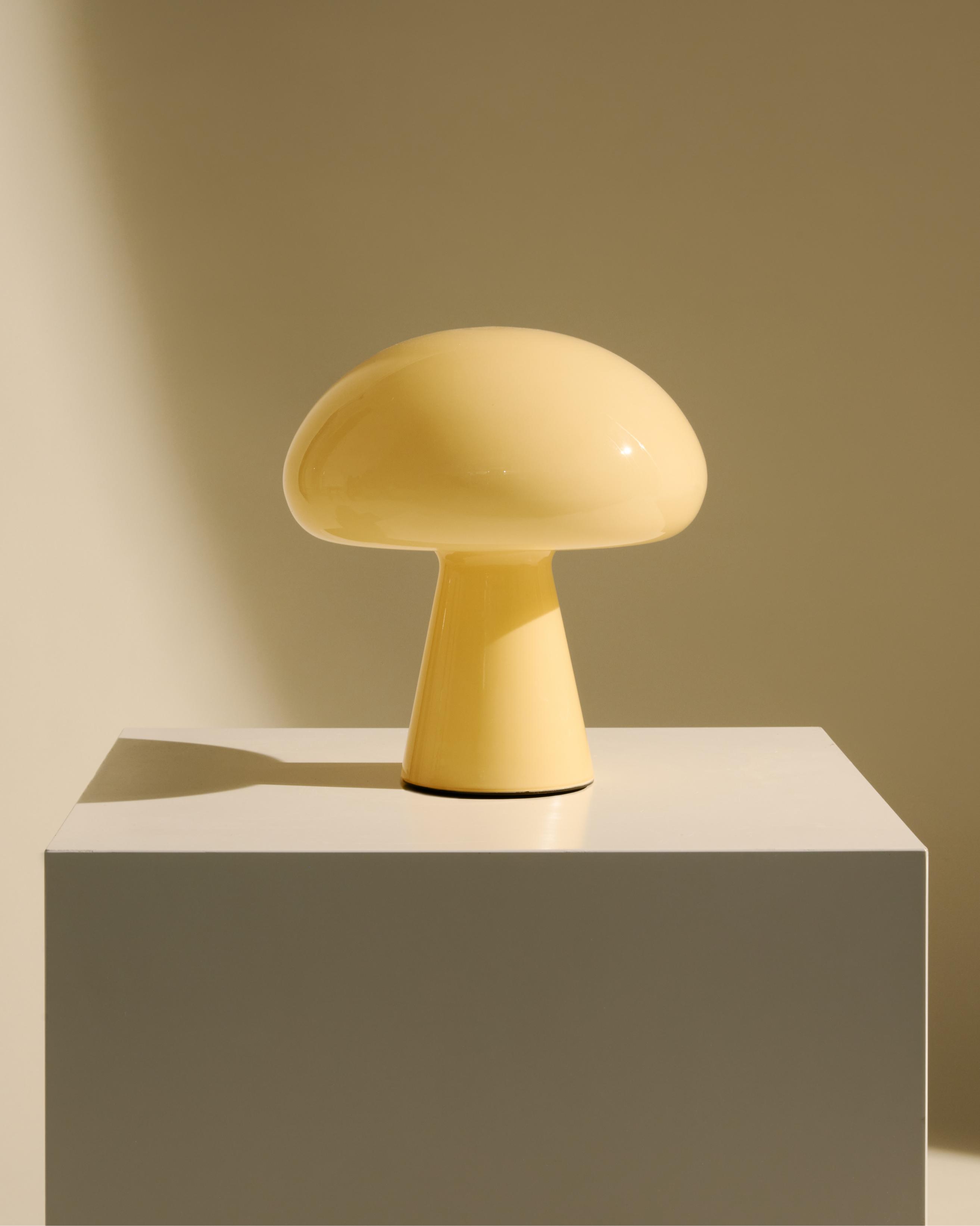 Draagbare lamp OBELLO botergeel