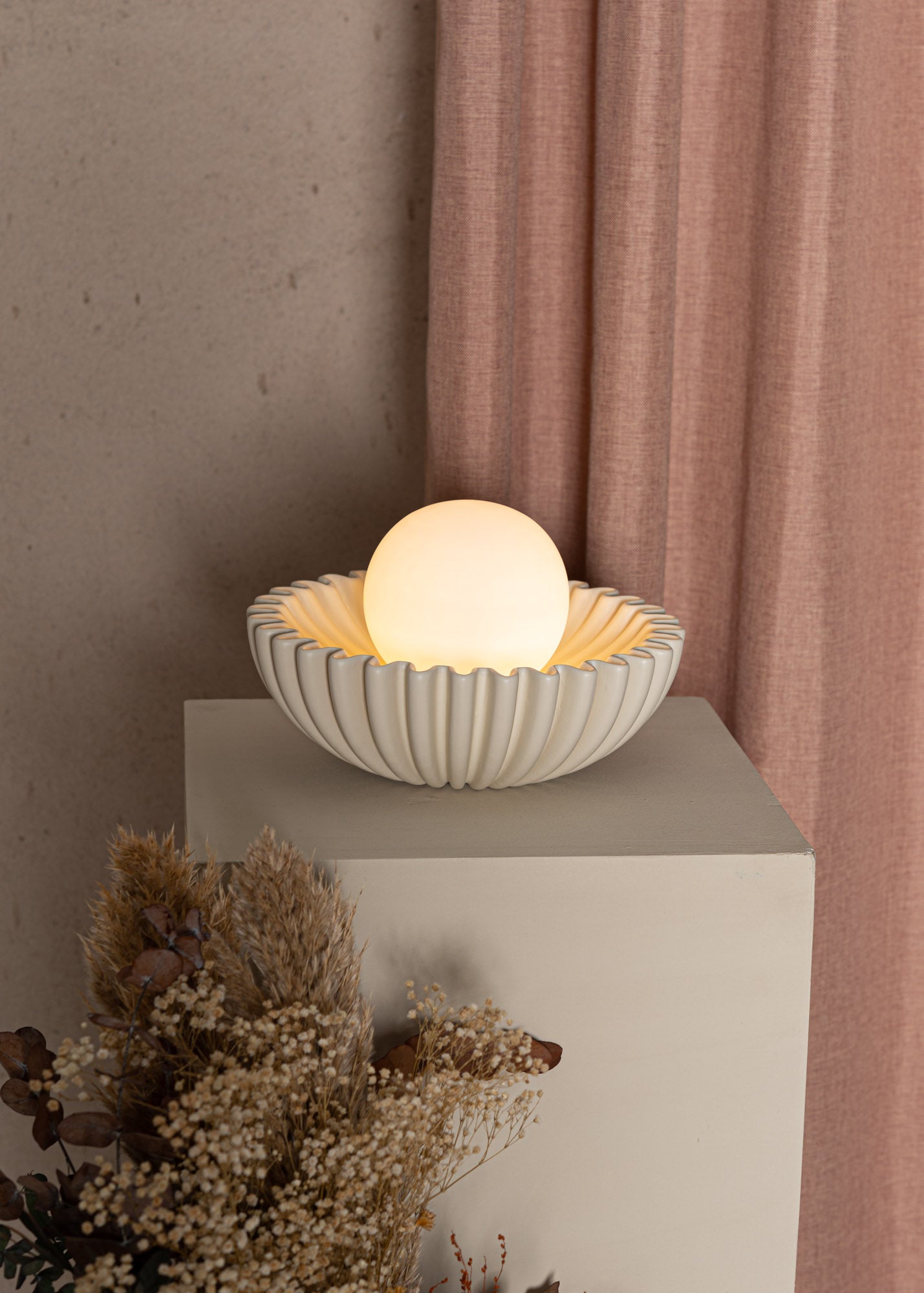 Tafellamp OSTRO ecru