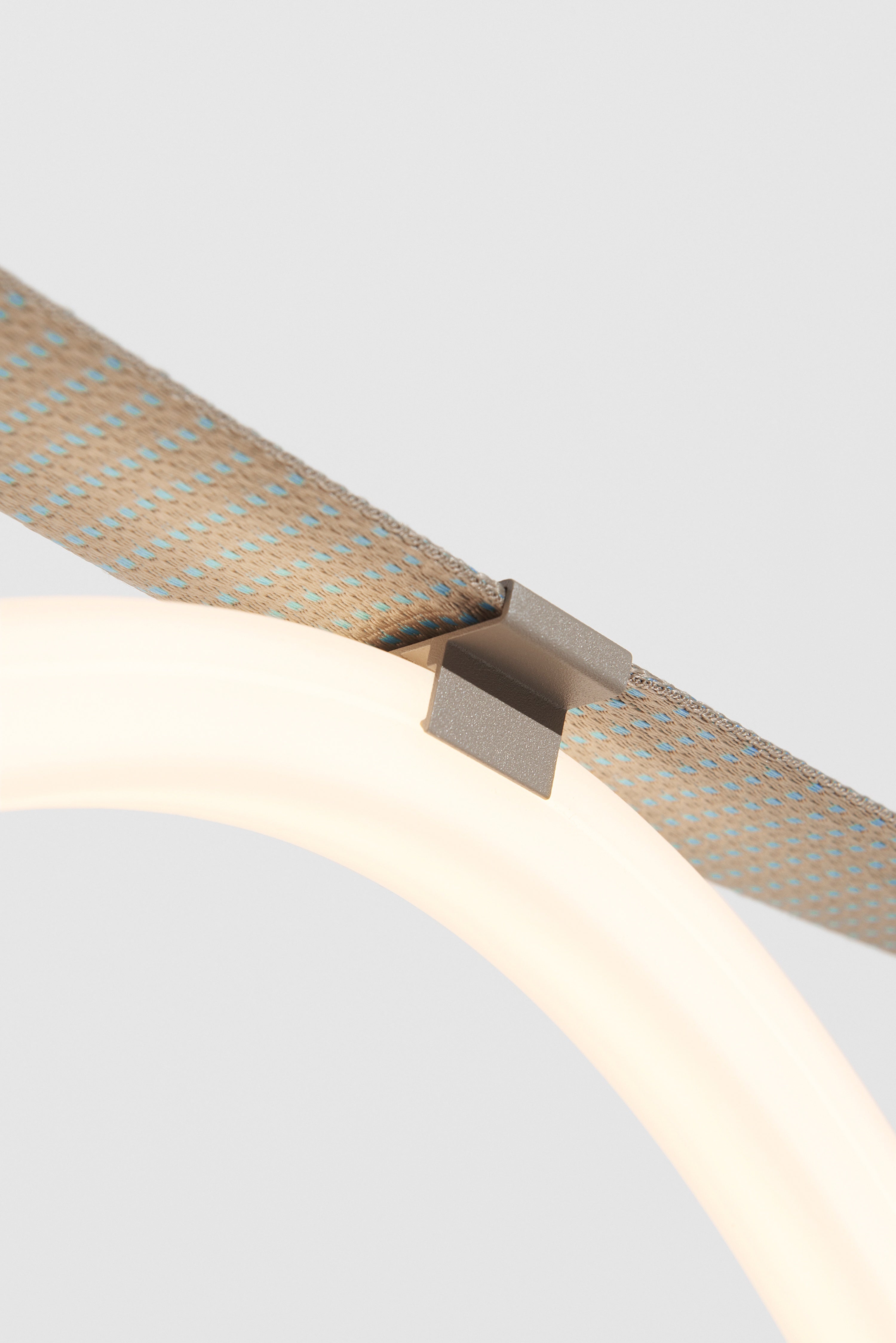 Hanglamp SPLINE beige met blauw