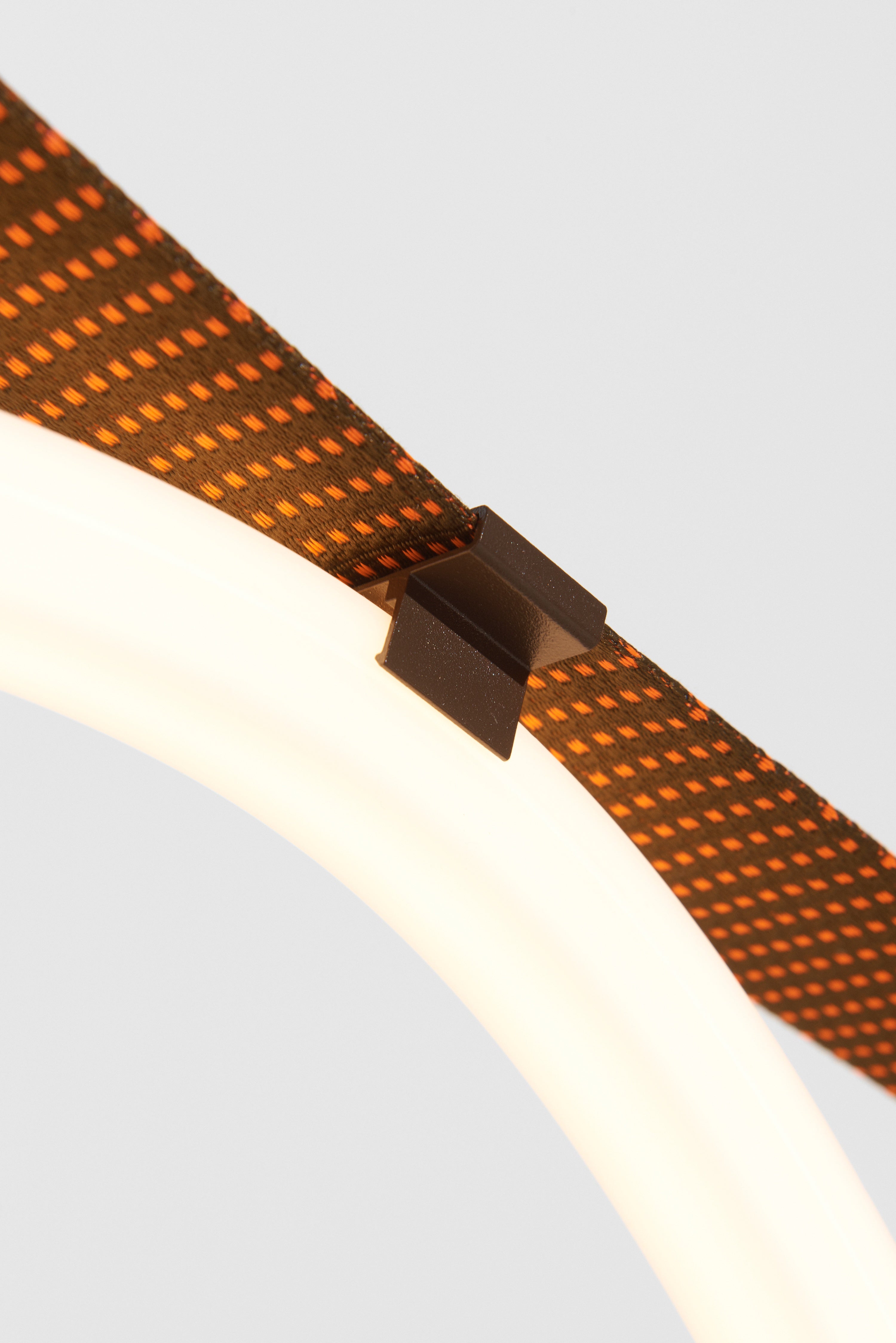 Hanglamp SPLINE bruin met oranje