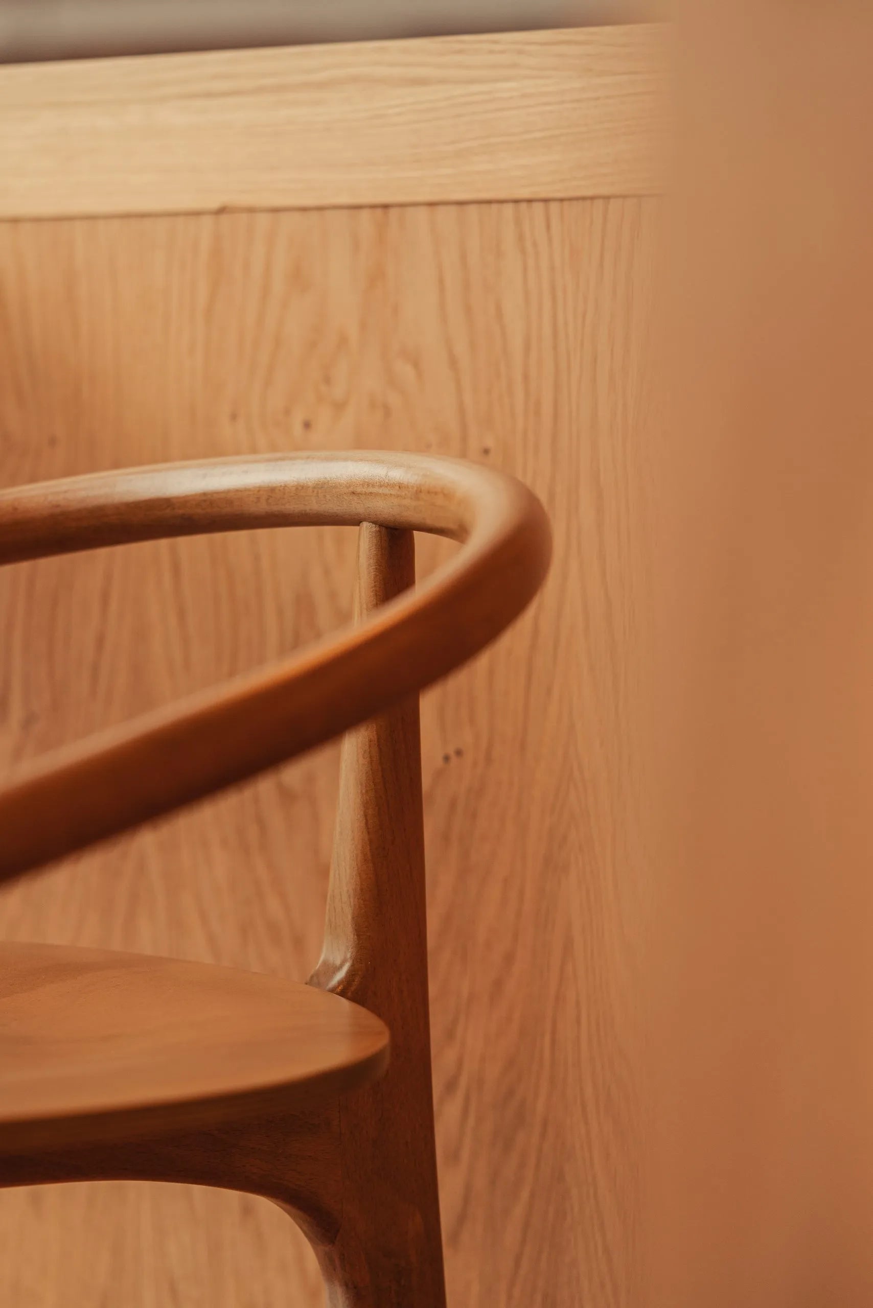 Hölzerne Evo H-2940 Hoker