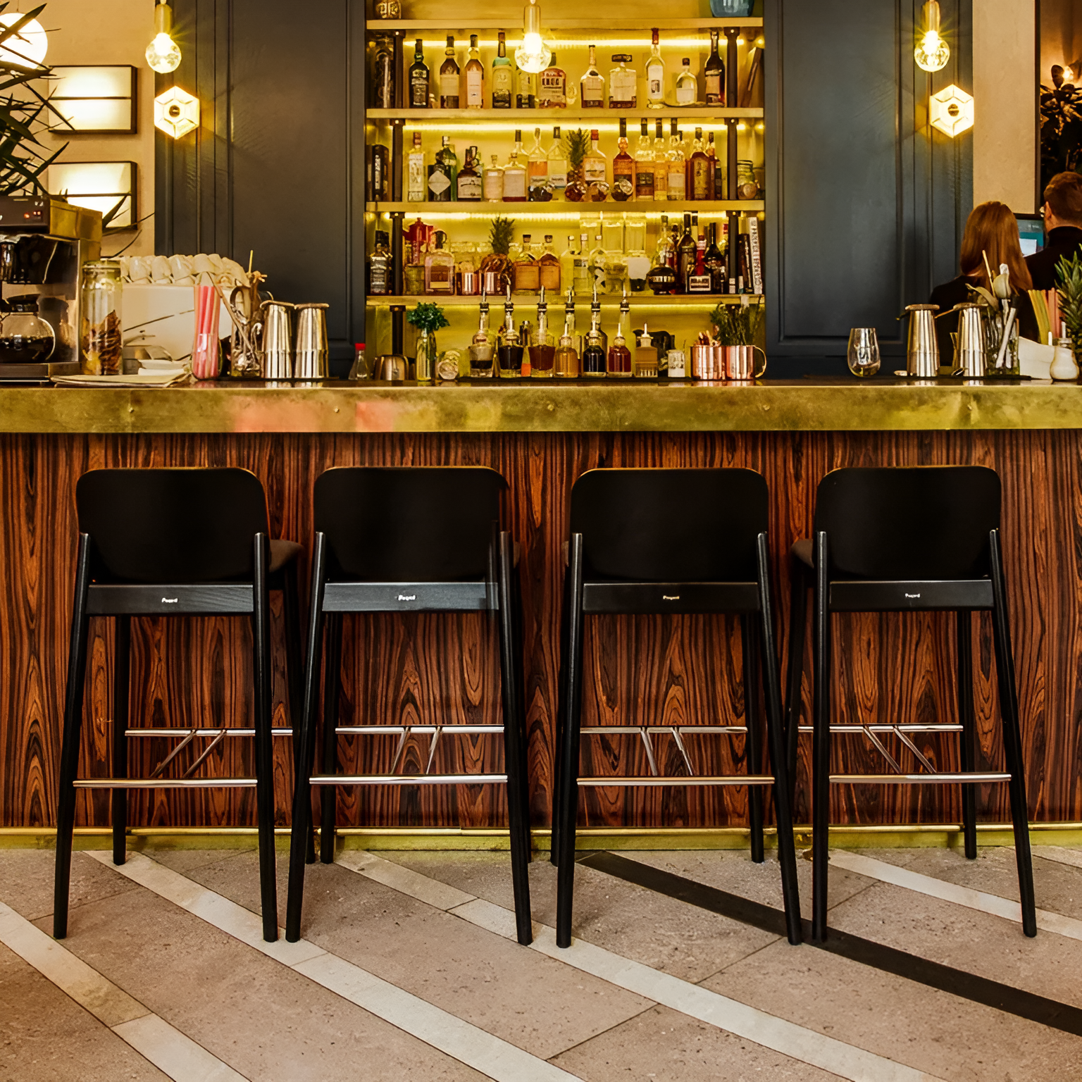 Hocker PROP H-4390 van hout