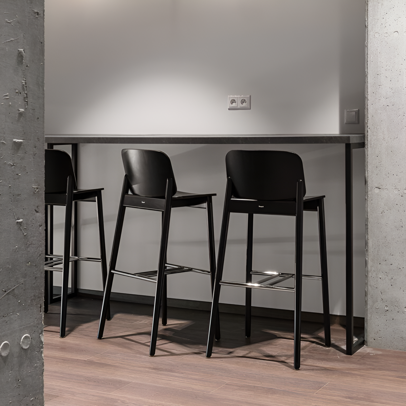 Hocker PROP H-4390 van hout