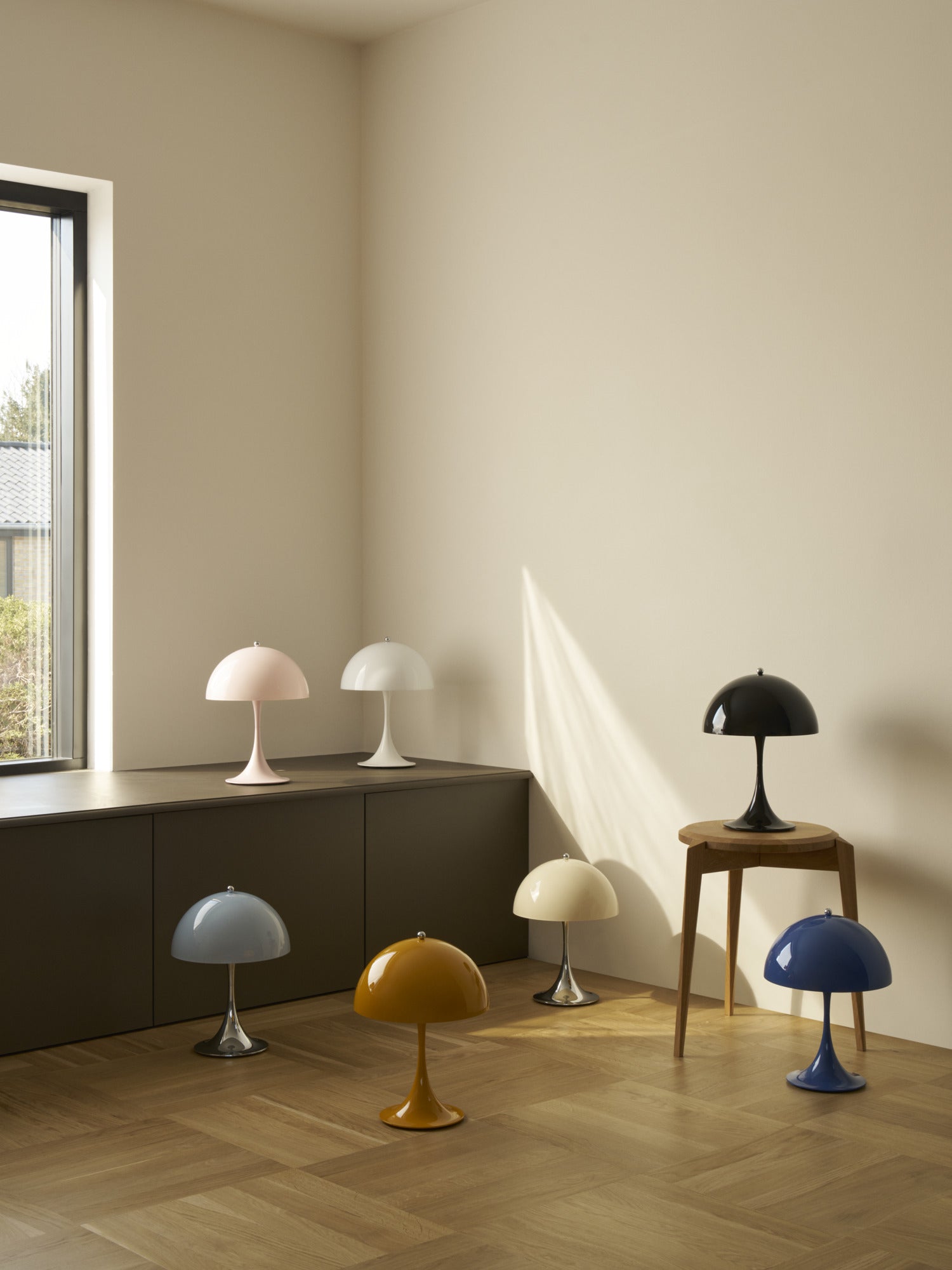 Draagbare lamp PANTHELLA 250 zwart