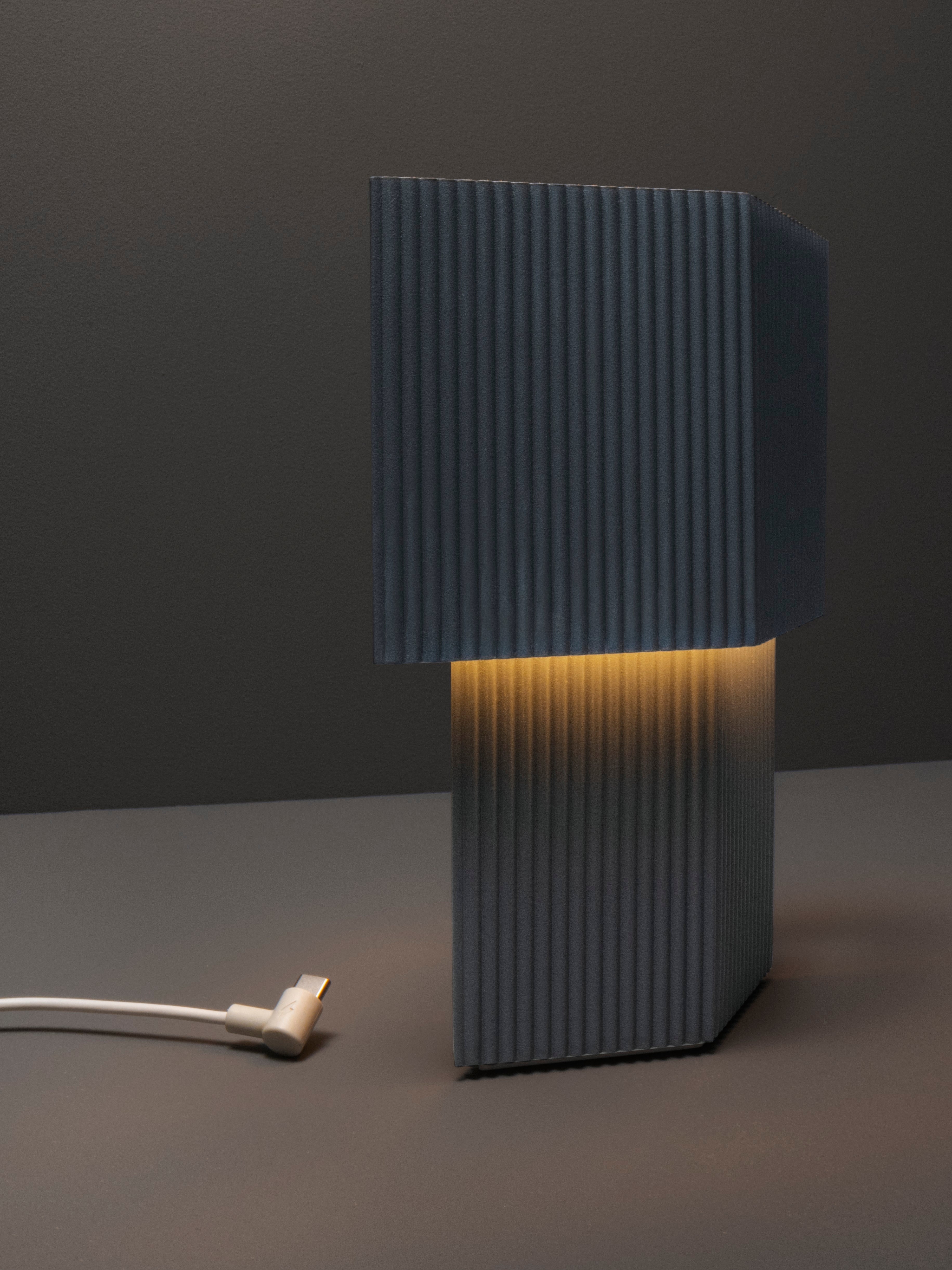 Tischlampe ROMB MINI dunkelblau