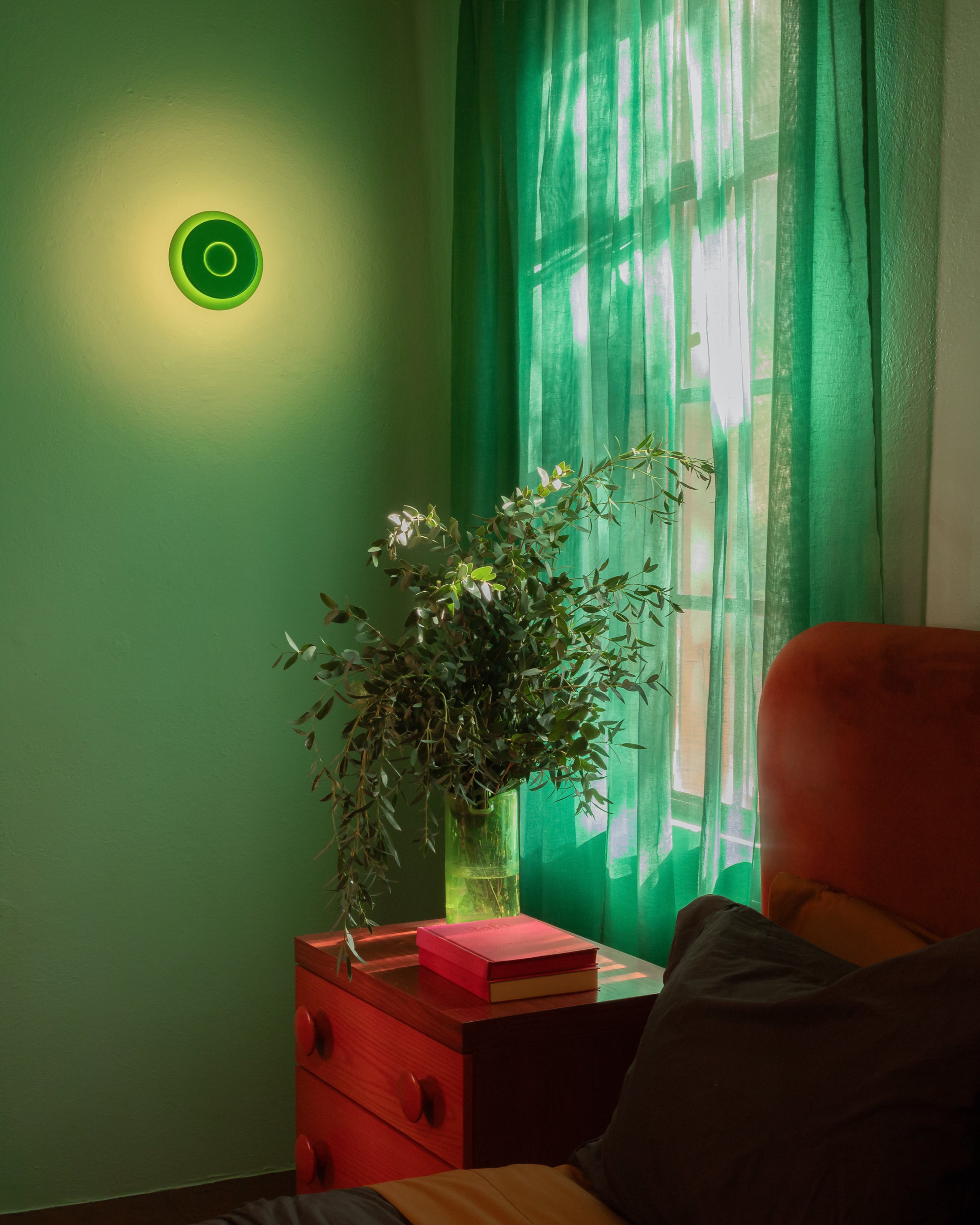 LILLE green wall lamp