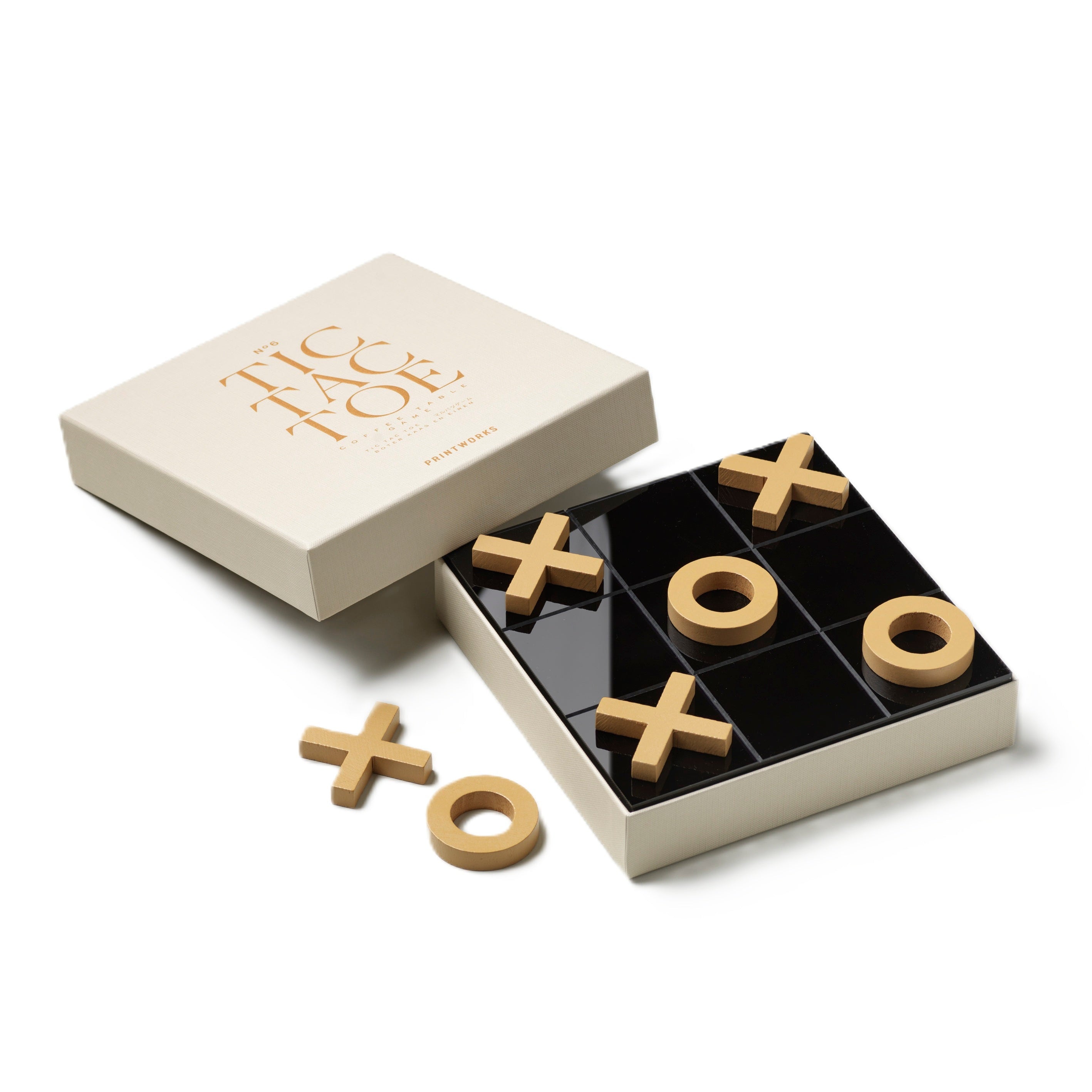 Beige TIC TAC TOE met zwarte stippen