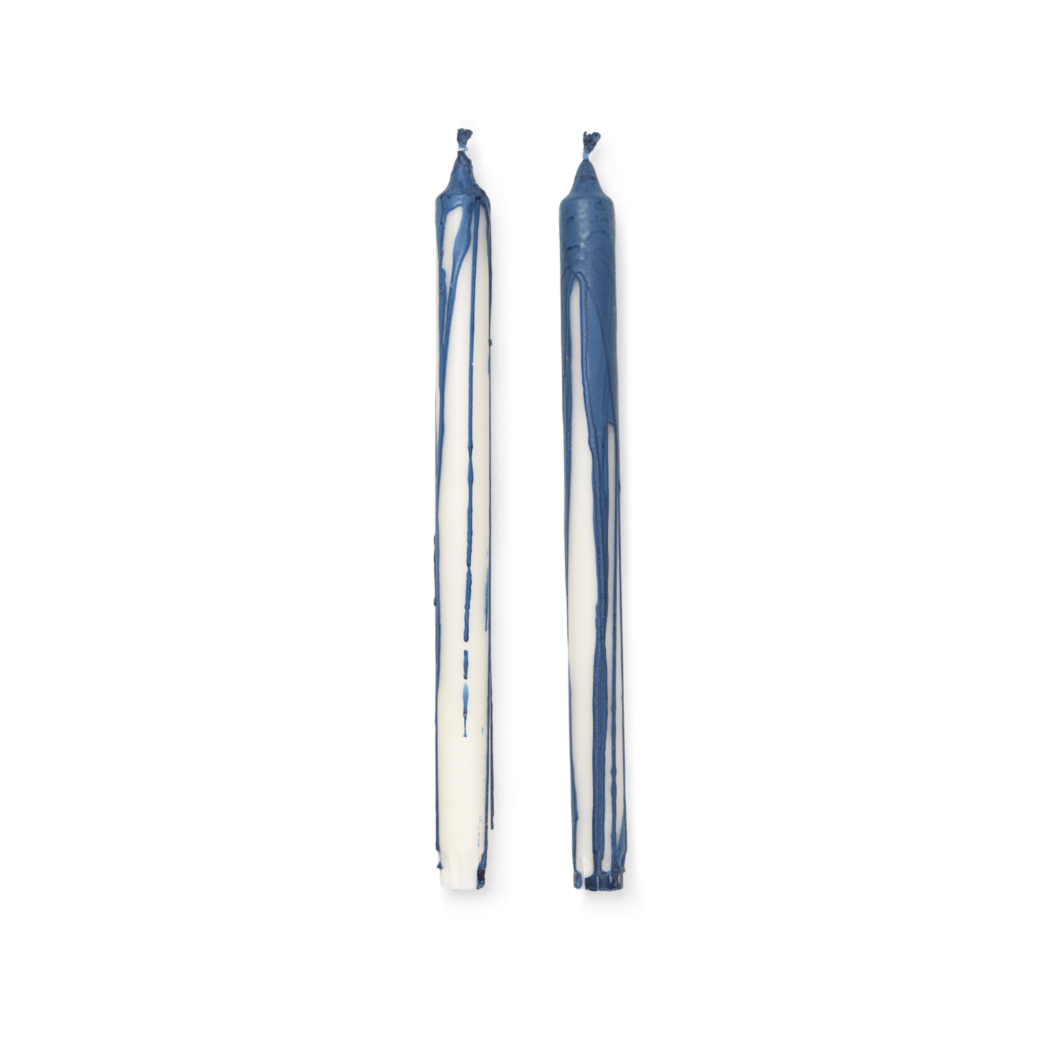 Set von DRYP Kerzen beige mit Blau
