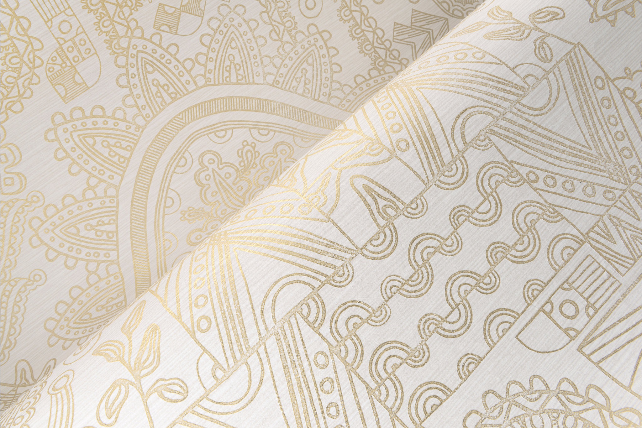 JOIE non-woven wallpaper white with gold