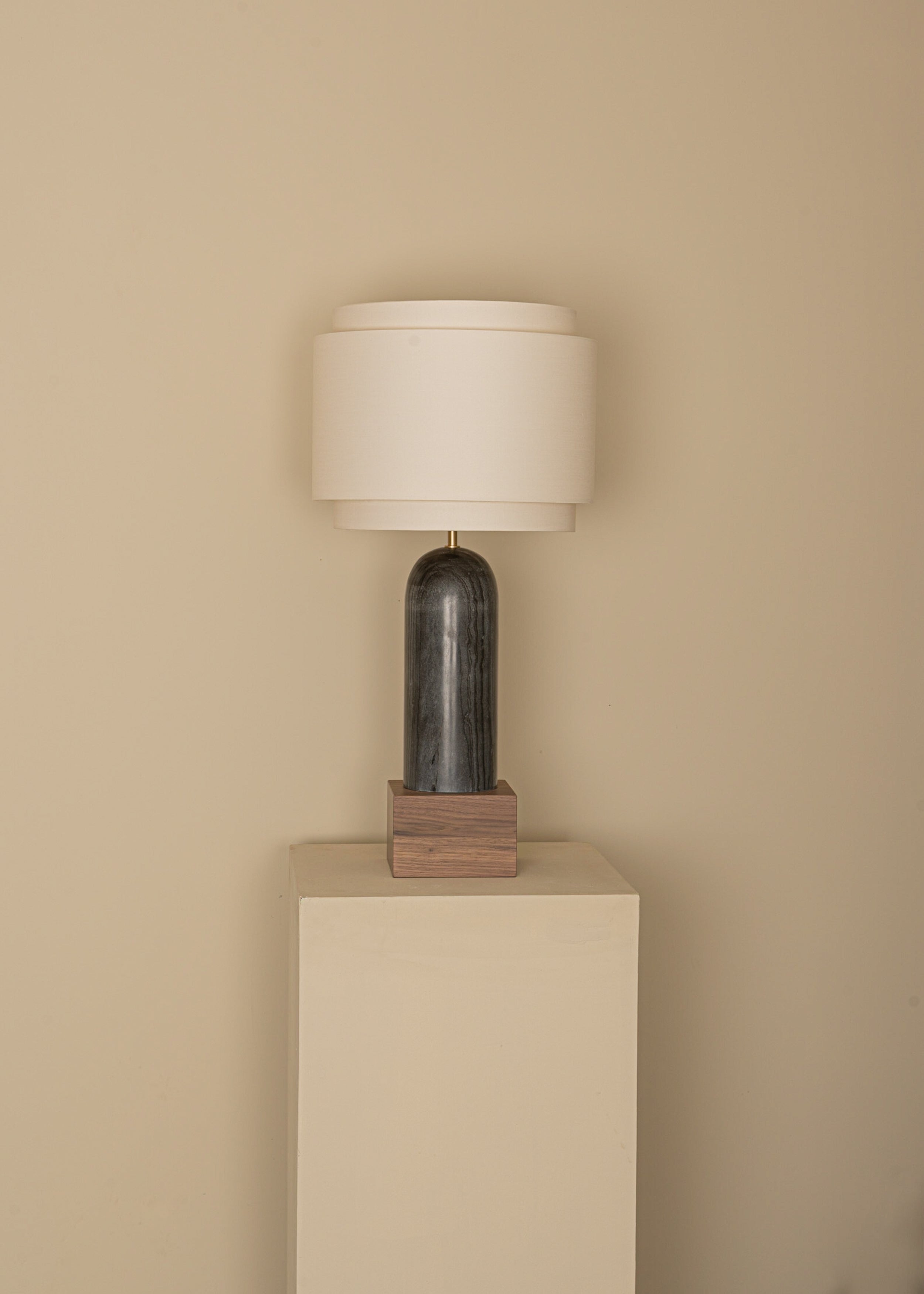 PURA KELO DOUBLE Table Lamp Black Marble