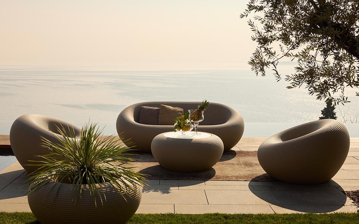 NAMI Outdoor-Couchtisch hellgrün