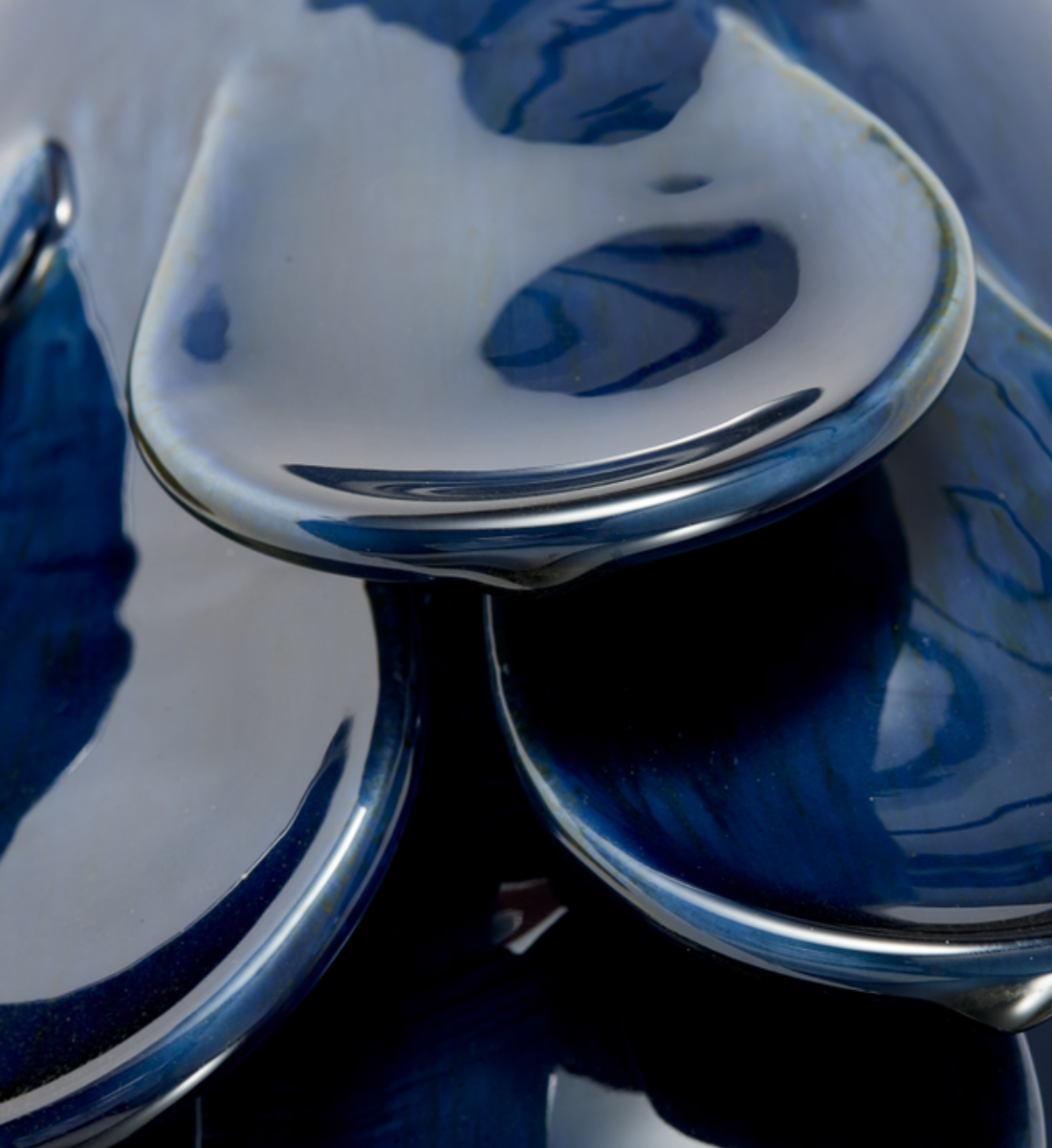 QUILLIE vase in dark blue