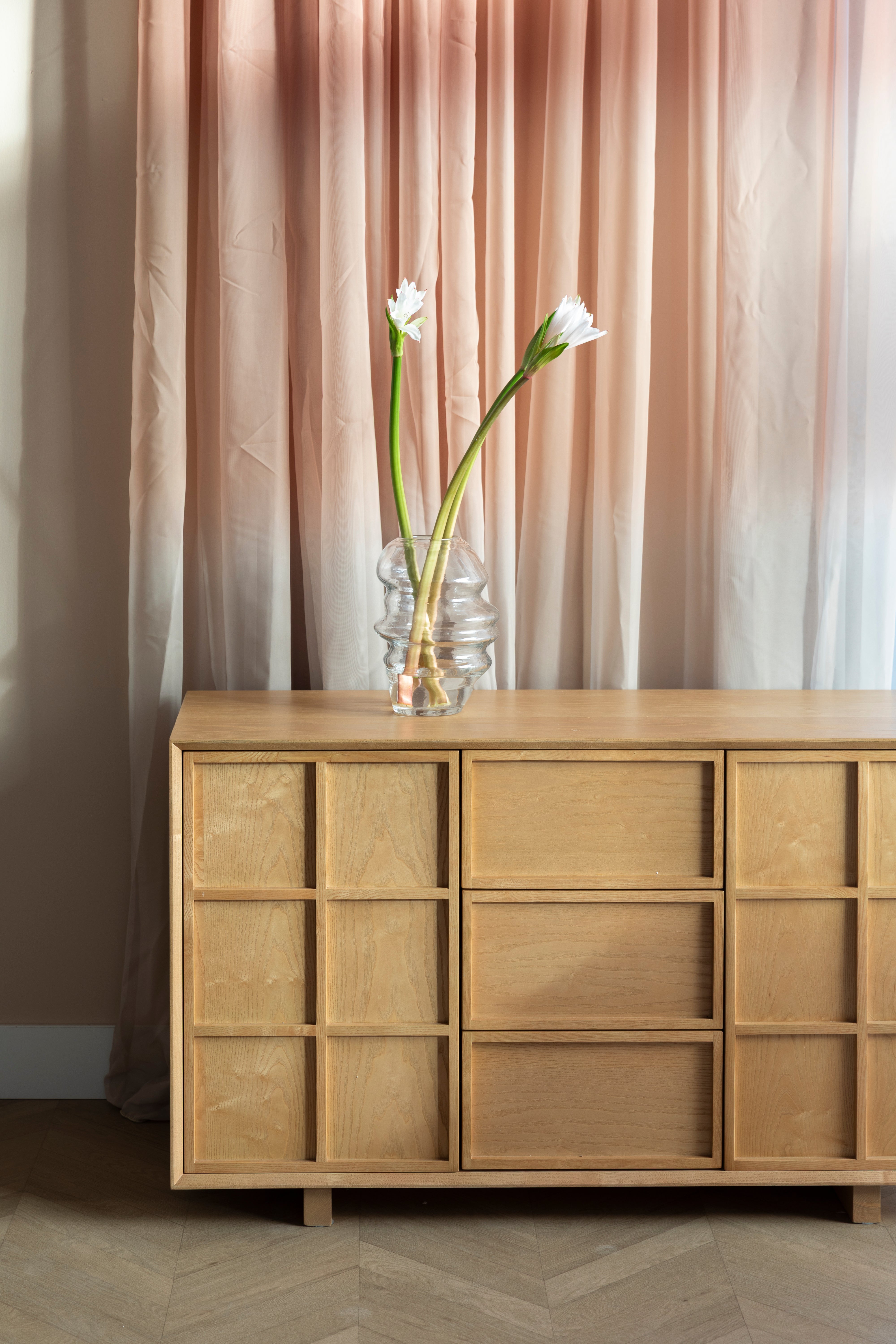 Kommode RASTER aus Esche