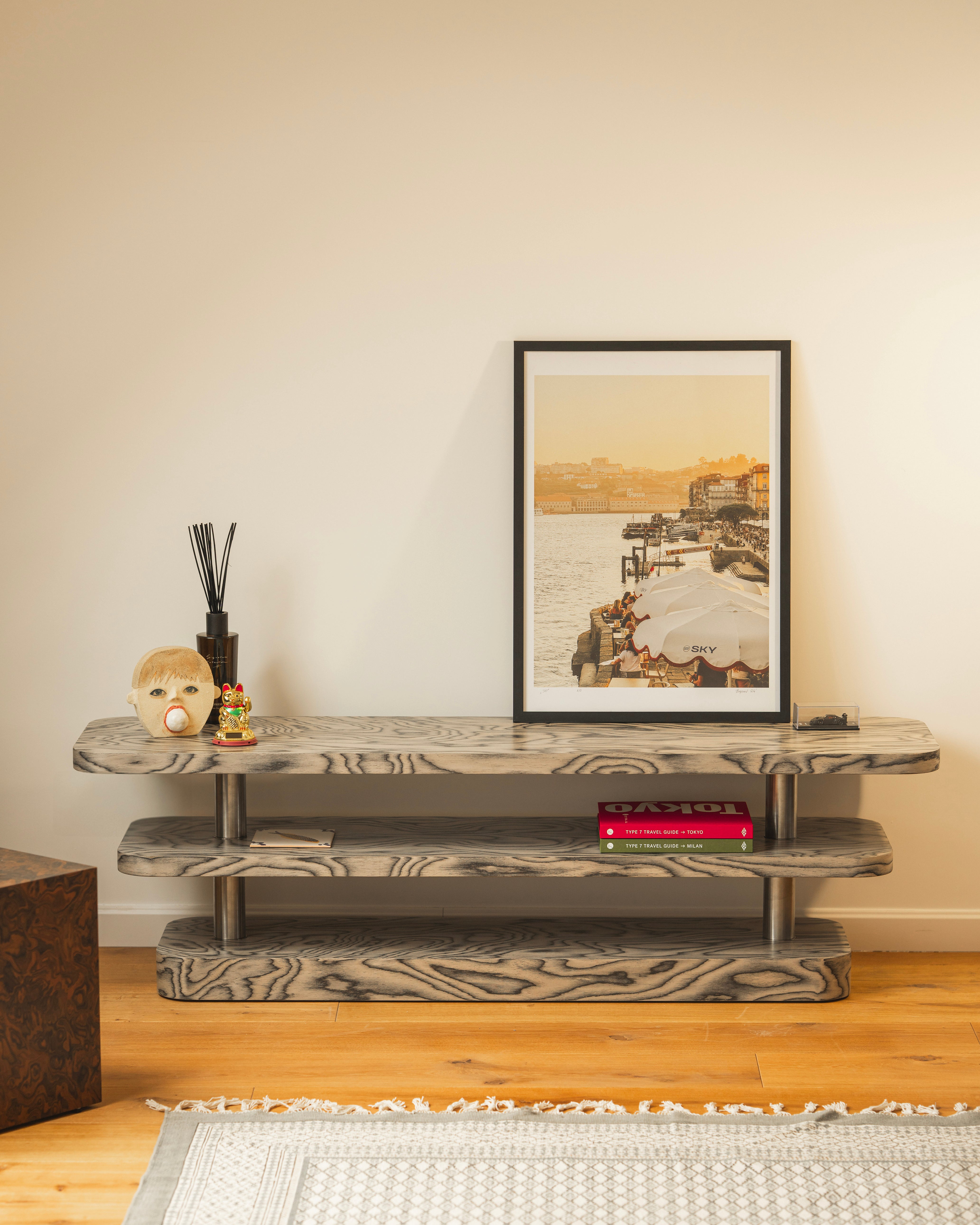 RTV Cabinet REL veneer Sottsass with steel elements