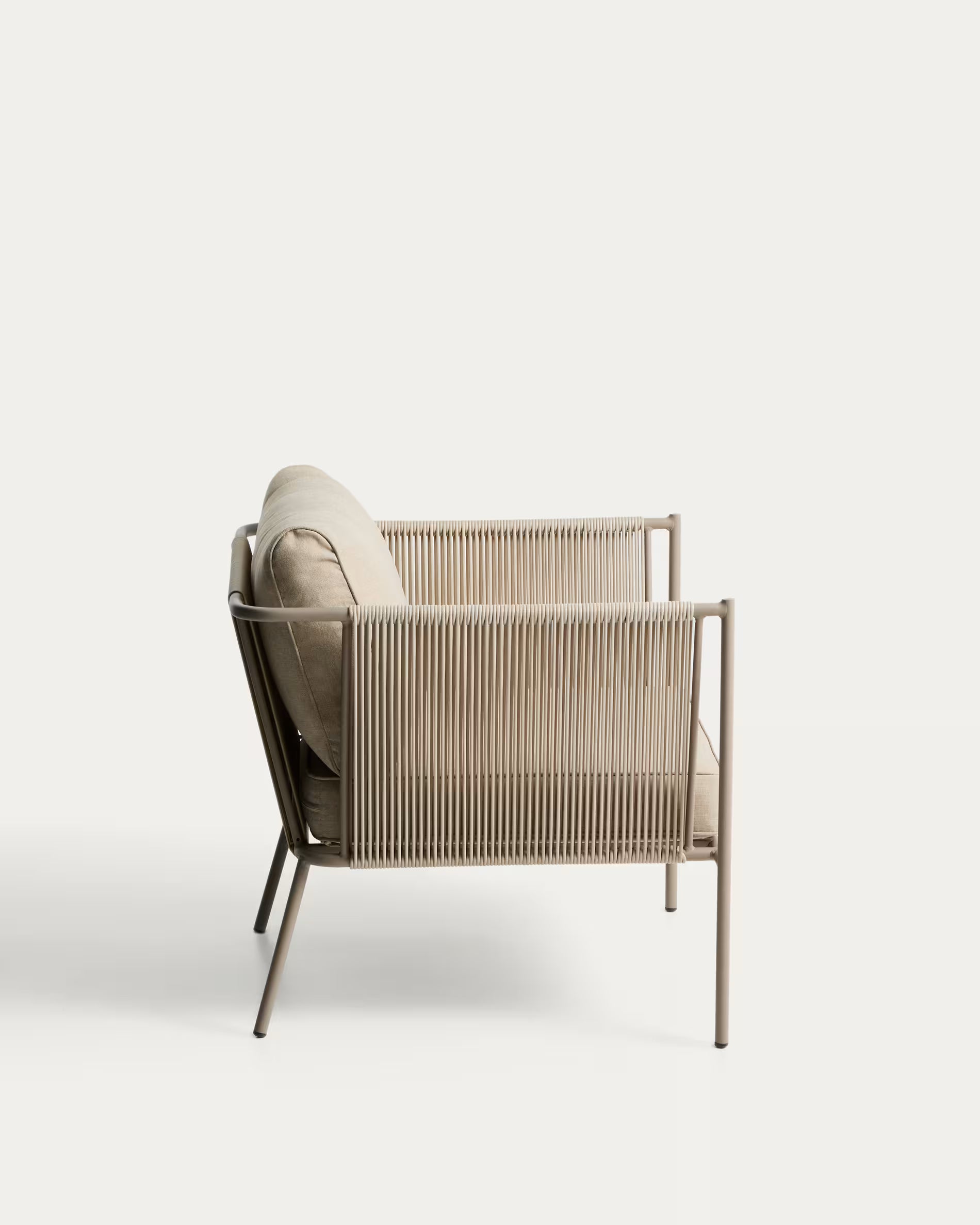 ZIVIA Outdoor Armchair in Taupe Rope with Steel Base